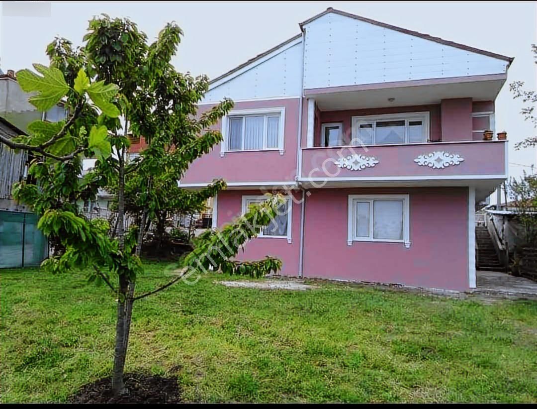 Sakarya - Karasu Satılık Müstakil Bahçeli Bina