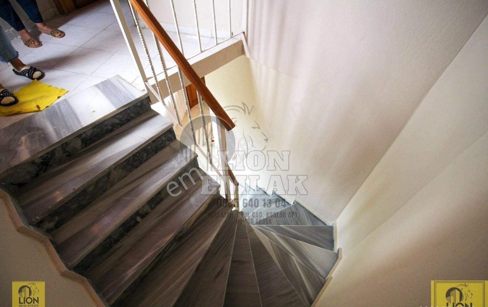 🟨⬛lıon Emlak'tan Erdek Zübeyde Hanım Caddesi Üzerinde 3+1 Satılık Triplex Villa⬛🟨 - Görsel 15