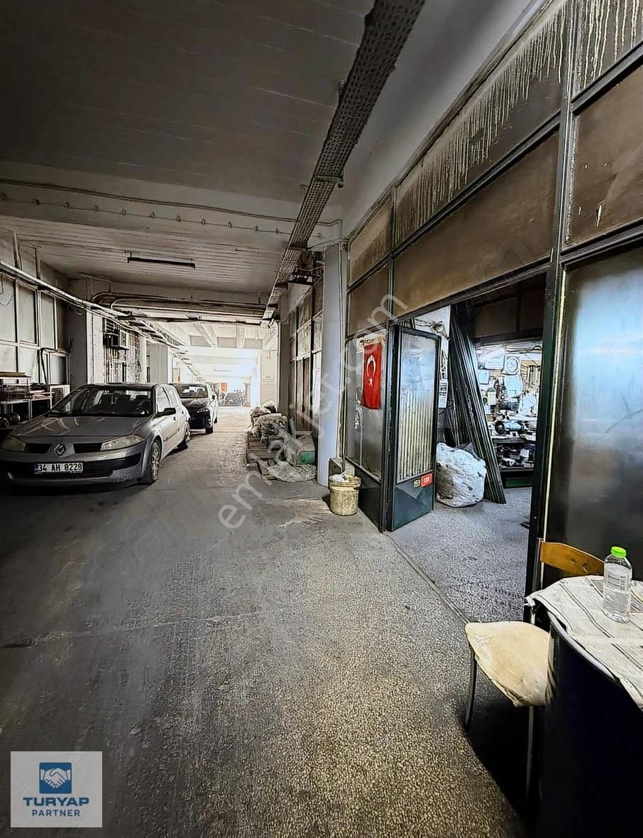 Emintaş Ulubatlı Sanayi De Satılık Dükkan - Görsel 4