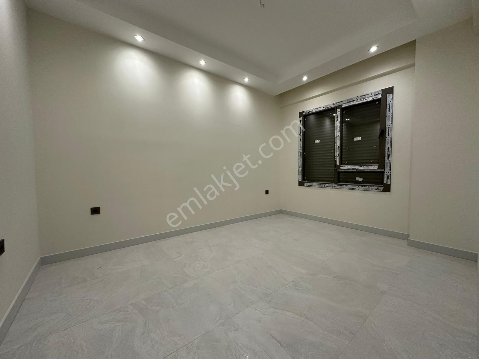 Demirler'den Ferhatlar Koleji Mevkii Arakat 3+1 Satılık Daire - Görsel 13