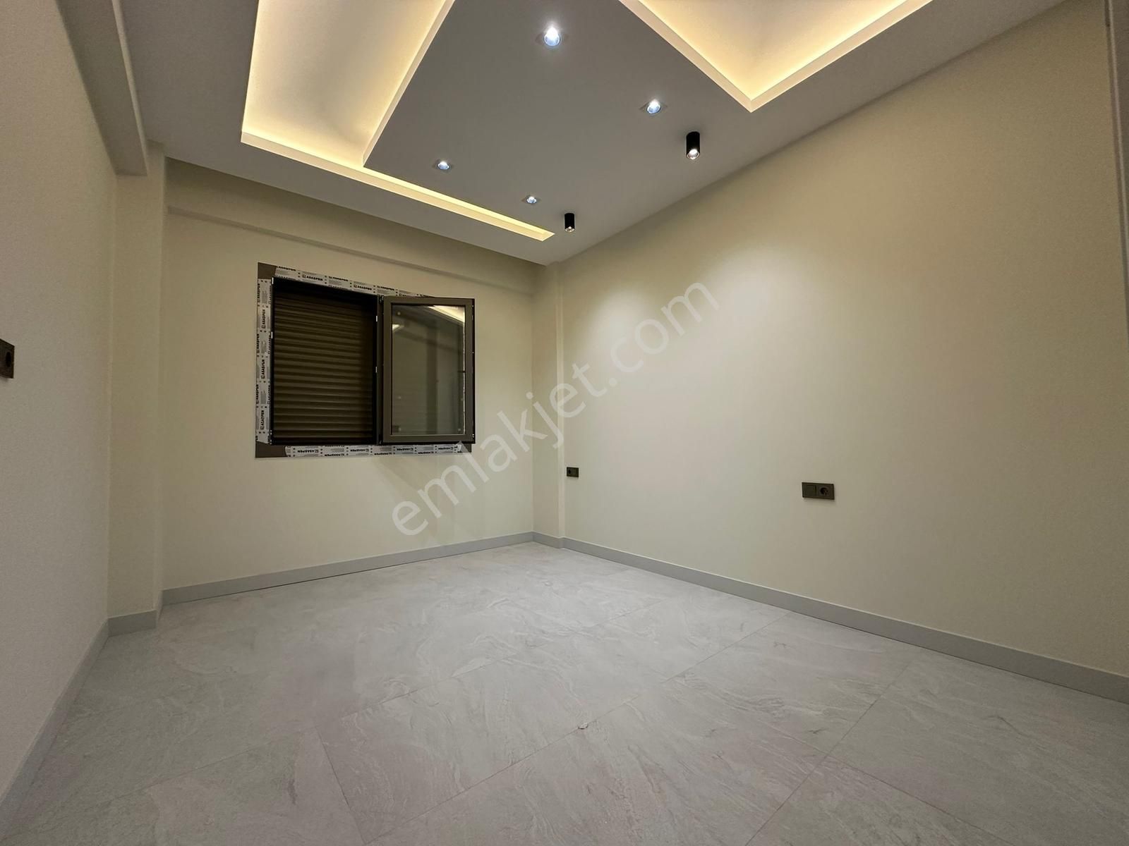 Demirler'den Ferhatlar Koleji Mevkii Arakat 3+1 Satılık Daire - Görsel 6