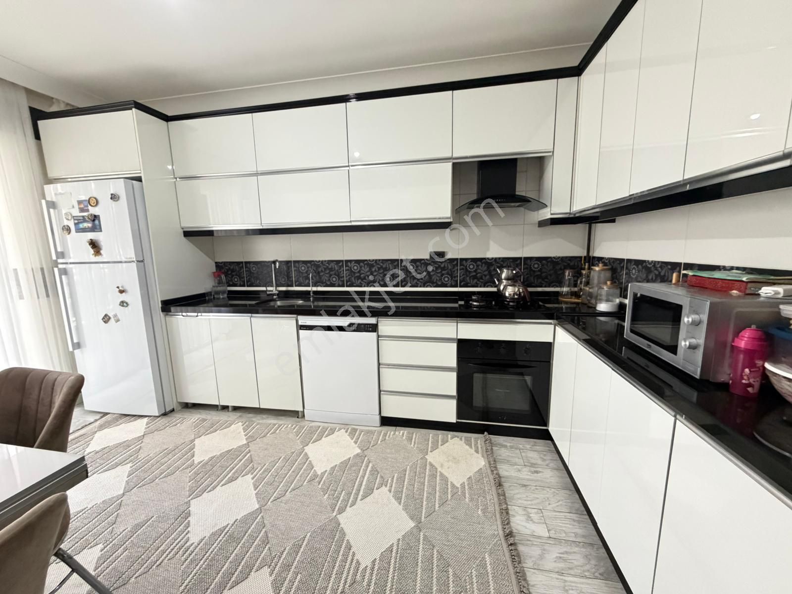 Çiftçioğulları Emlaktan Sitede 3+1 Geniş Fırsat Daire - Görsel 4