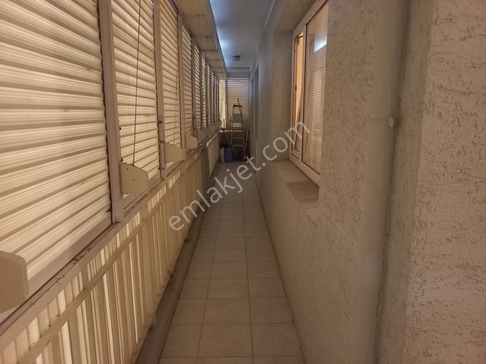 Emlak Buraya / İzmir Buca Yıldız Mah. 3+1 Satılık Daire - Görsel 2