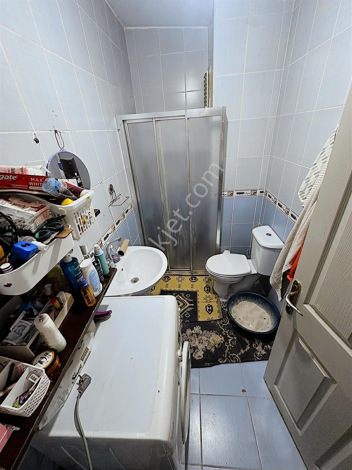 Şeref Emlaktan Şişli Gülbağ Son Kat Asansörlü Çift Cephe Daire - Görsel 11