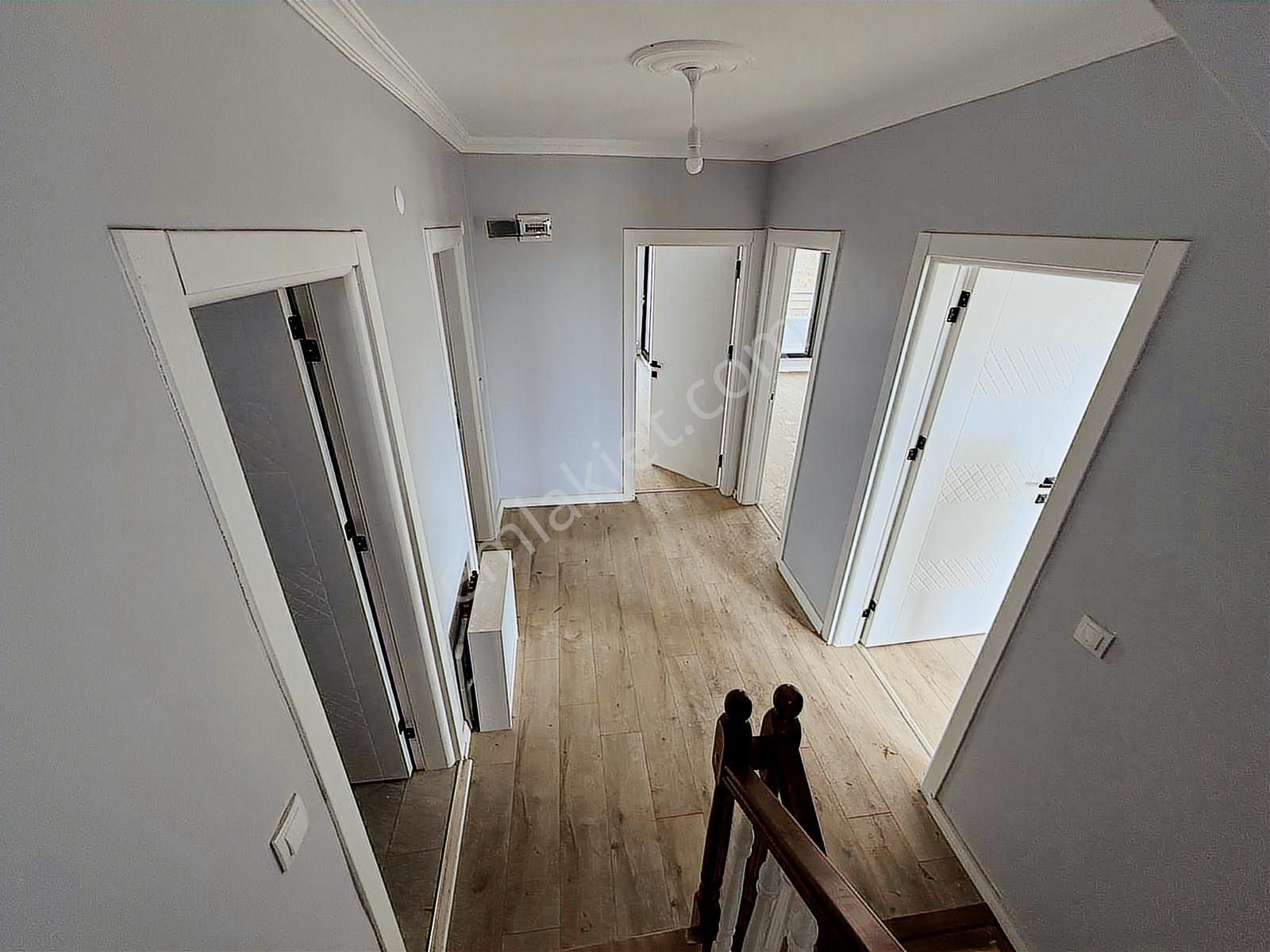 Gümüşyakada Sıfır, İskanlı 185m2 3+5.1 Lüks Müstakil Villa - Görsel 32