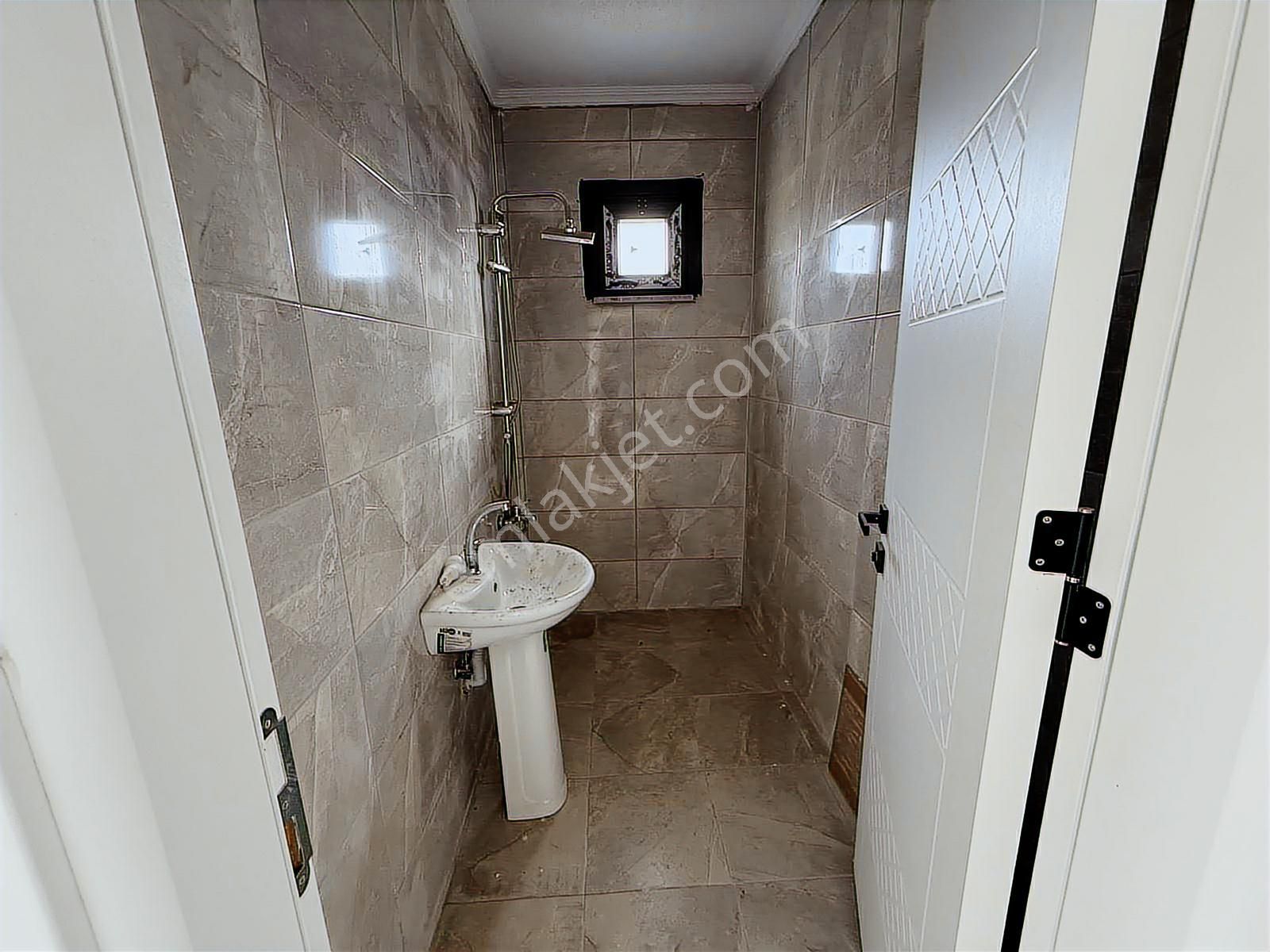 Gümüşyakada Sıfır, İskanlı 185m2 3+5.1 Lüks Müstakil Villa - Görsel 11