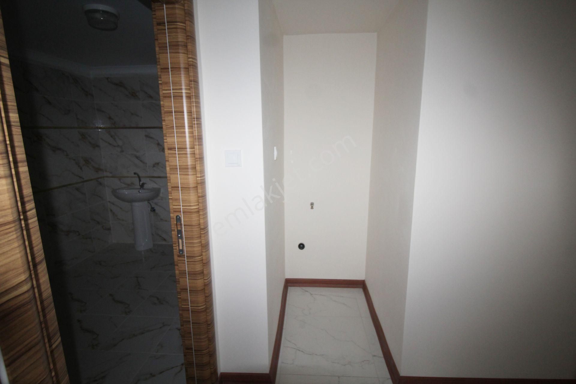 Krc'den Mamak Belediyesine Yürüme Mesafesinde 3+1 Kiralık Daire - Görsel 14