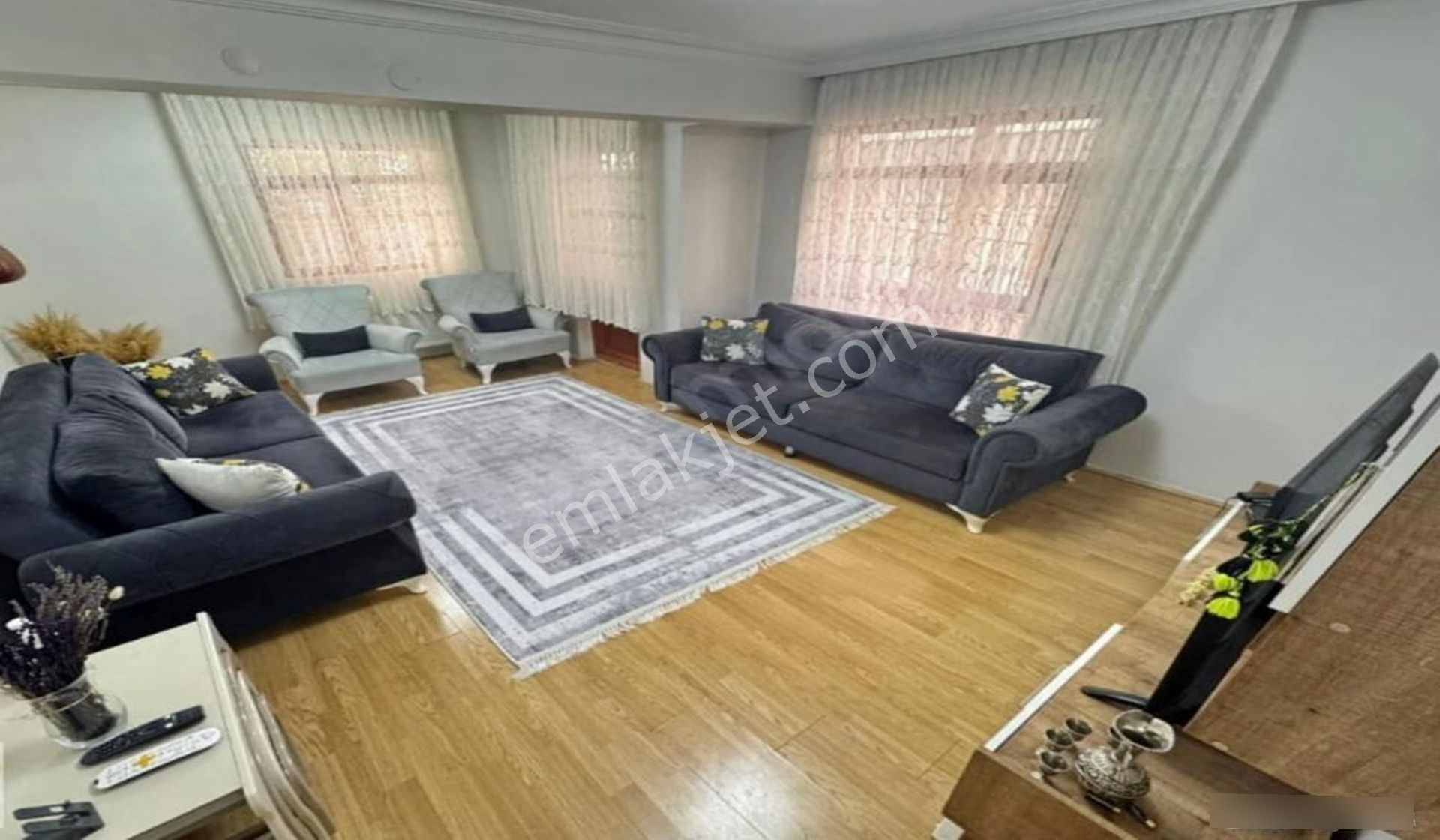 19 Mayıs Cadde Yakını 3+1 Giriş Katta Bağımsız Yapılı - Görsel 10