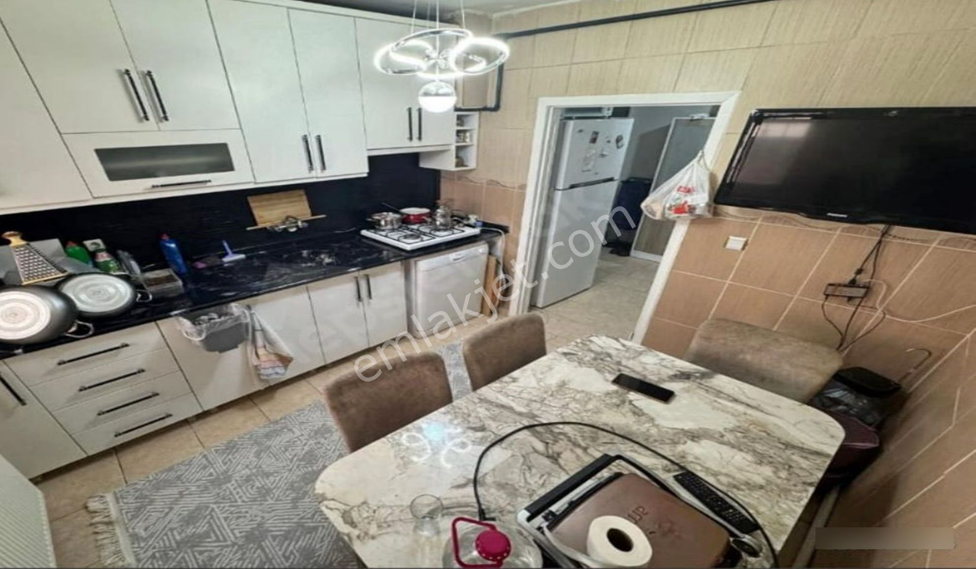 19 Mayıs Cadde Yakını 3+1 Giriş Katta Bağımsız Yapılı - Görsel 2