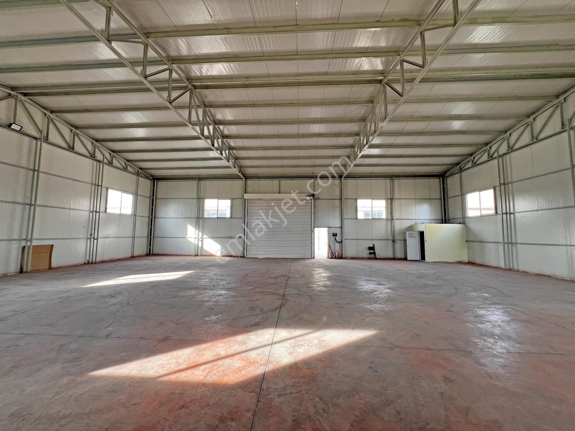 2468- Elfi Den Veysel Karani'de Kiralık 350 M² Depo - Görsel 11