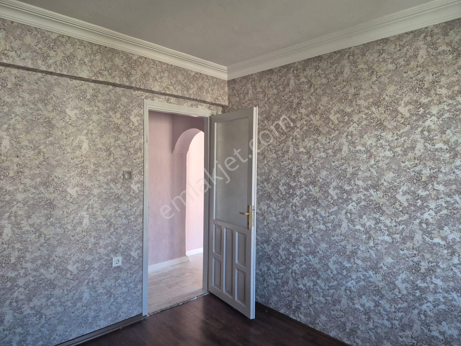 Alipaşa Mahallesi Cadde Üzeri Site İçi Satılık 3+1 Daire - Görsel 22