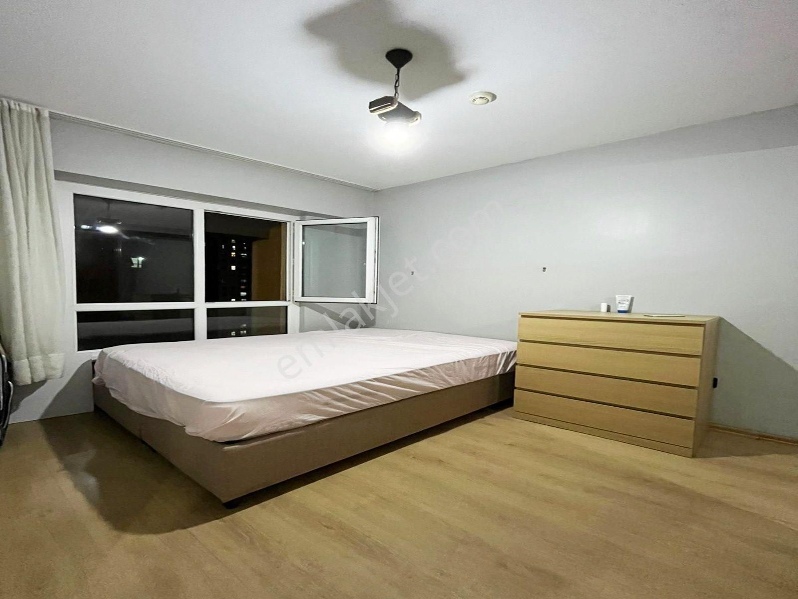 Saruhan Gayrimenkul'den Site İçinde 1+1 Full Eşyalıarakat Daire - Görsel 3