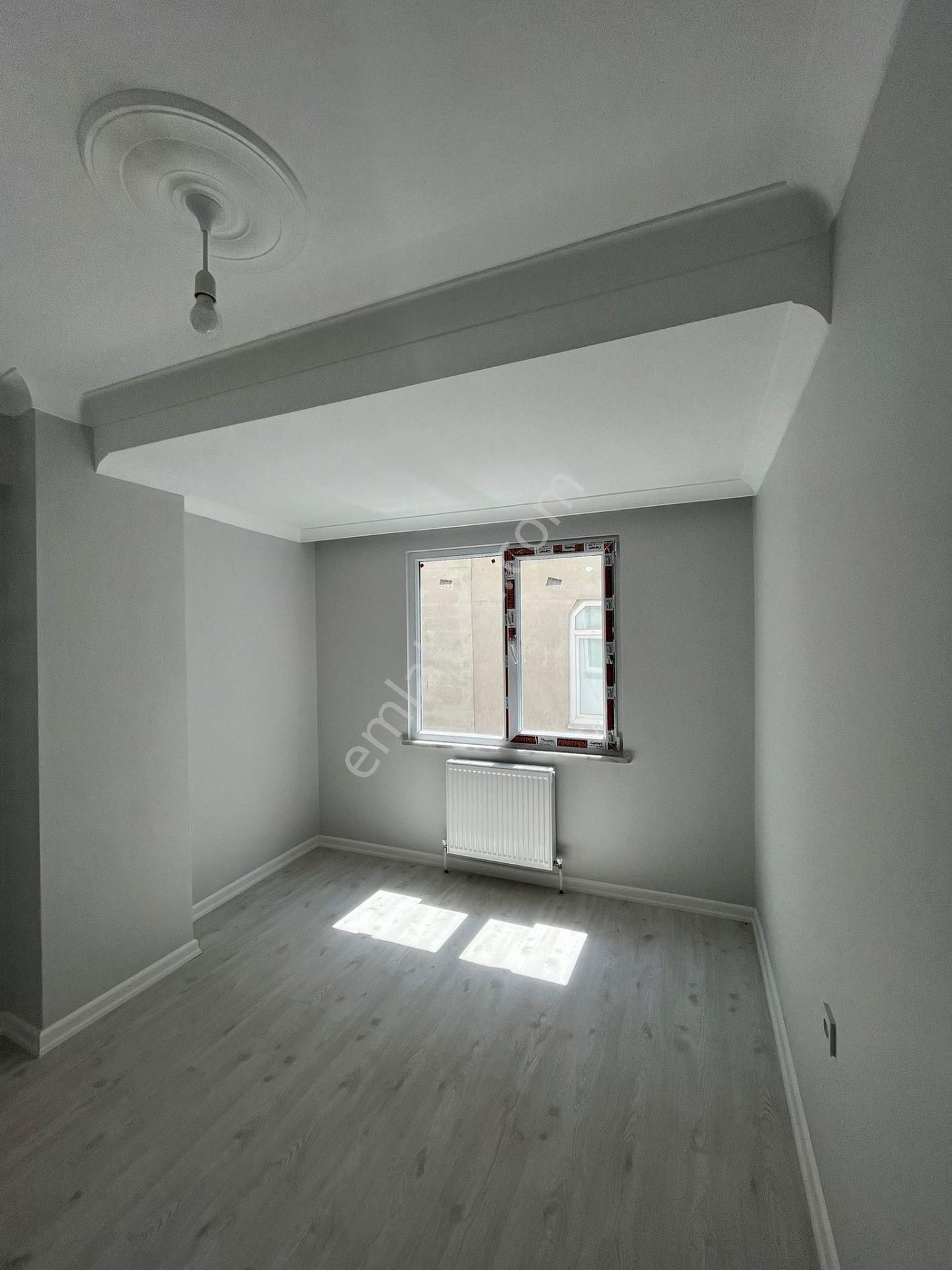 Saruhan Gayrimenkulden 2+1 Eminevime Uygun Daire