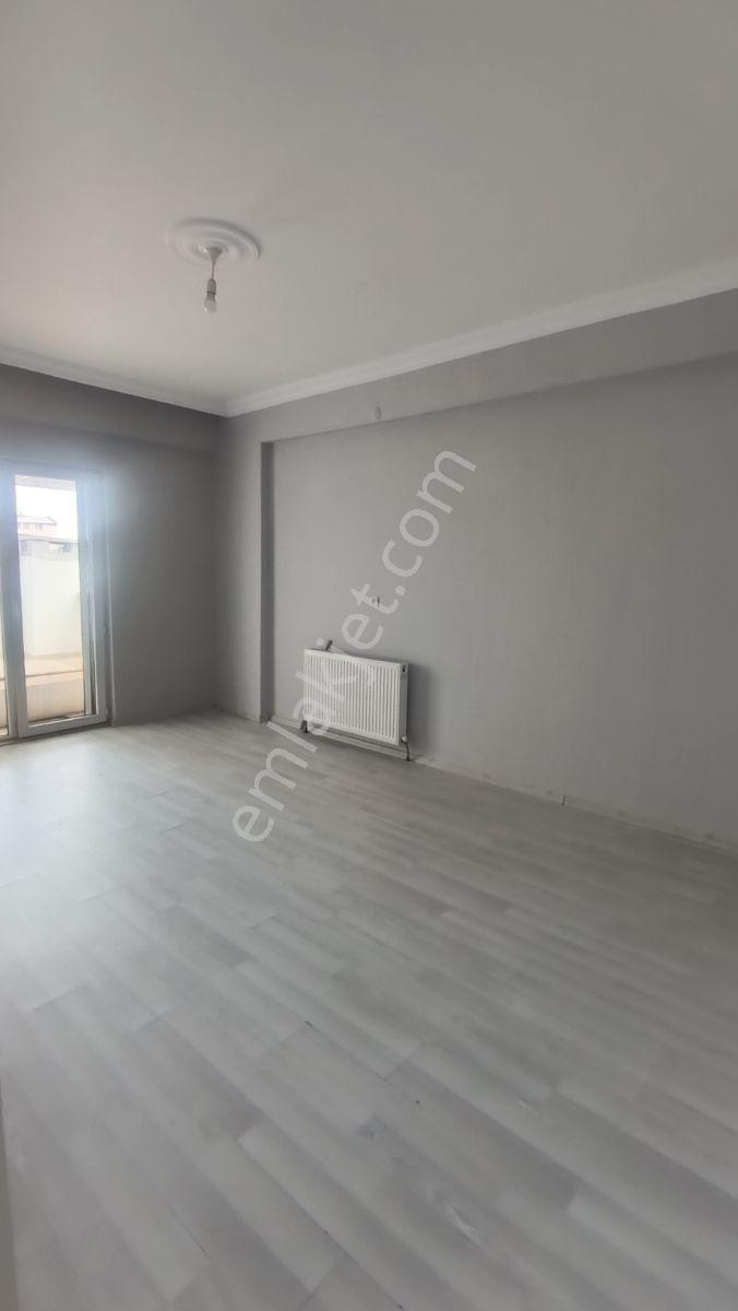 Emlakyap Tan Namazgah Caddesi Üstünde Kiralık 2+1 - Görsel 10