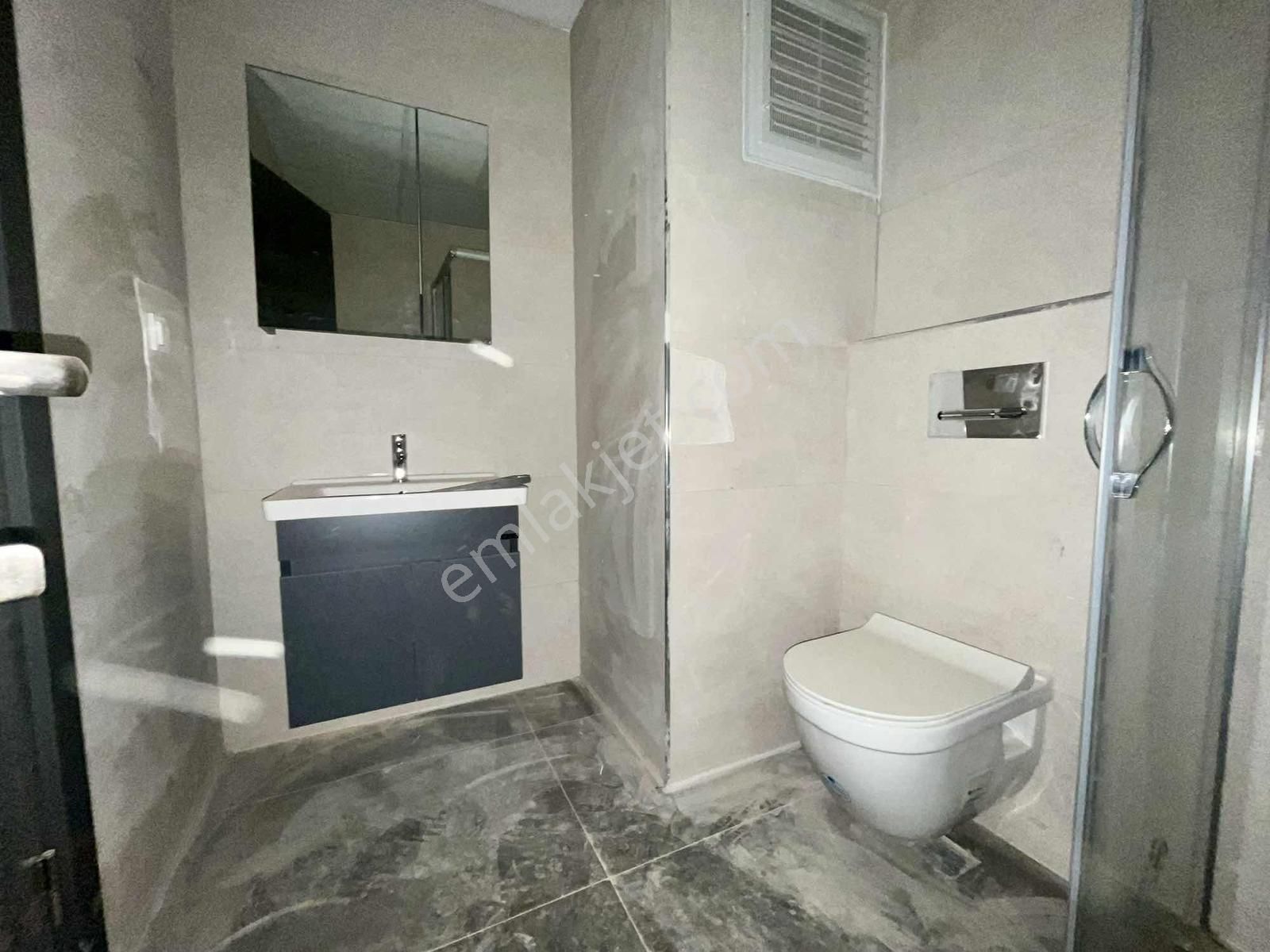 Gms'den Orman Manzarlı Katta 1+1 Üniversite Ve Hastaneye Yakın - Görsel 14