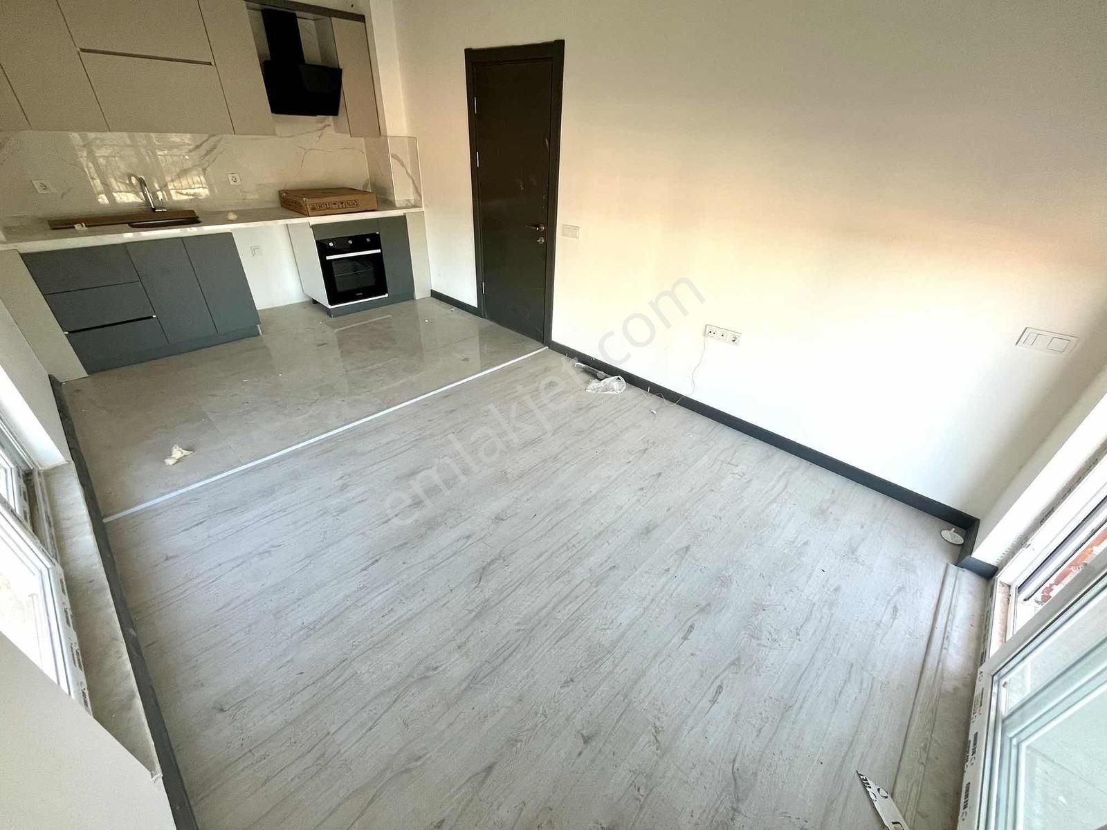 Gms'den Orman Manzarlı Katta 1+1 Üniversite Ve Hastaneye Yakın - Görsel 11