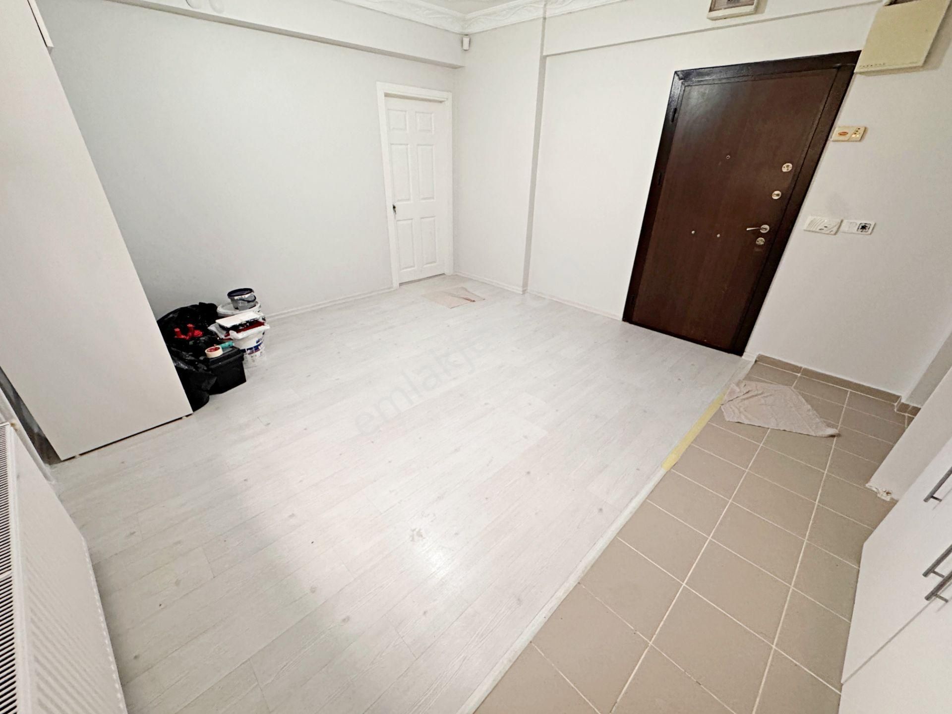 Home Vizyon Bahçelievler Yenibosna Radara Yakın Kiralık 1+1 Bahçe Katı Daire. - Görsel 17