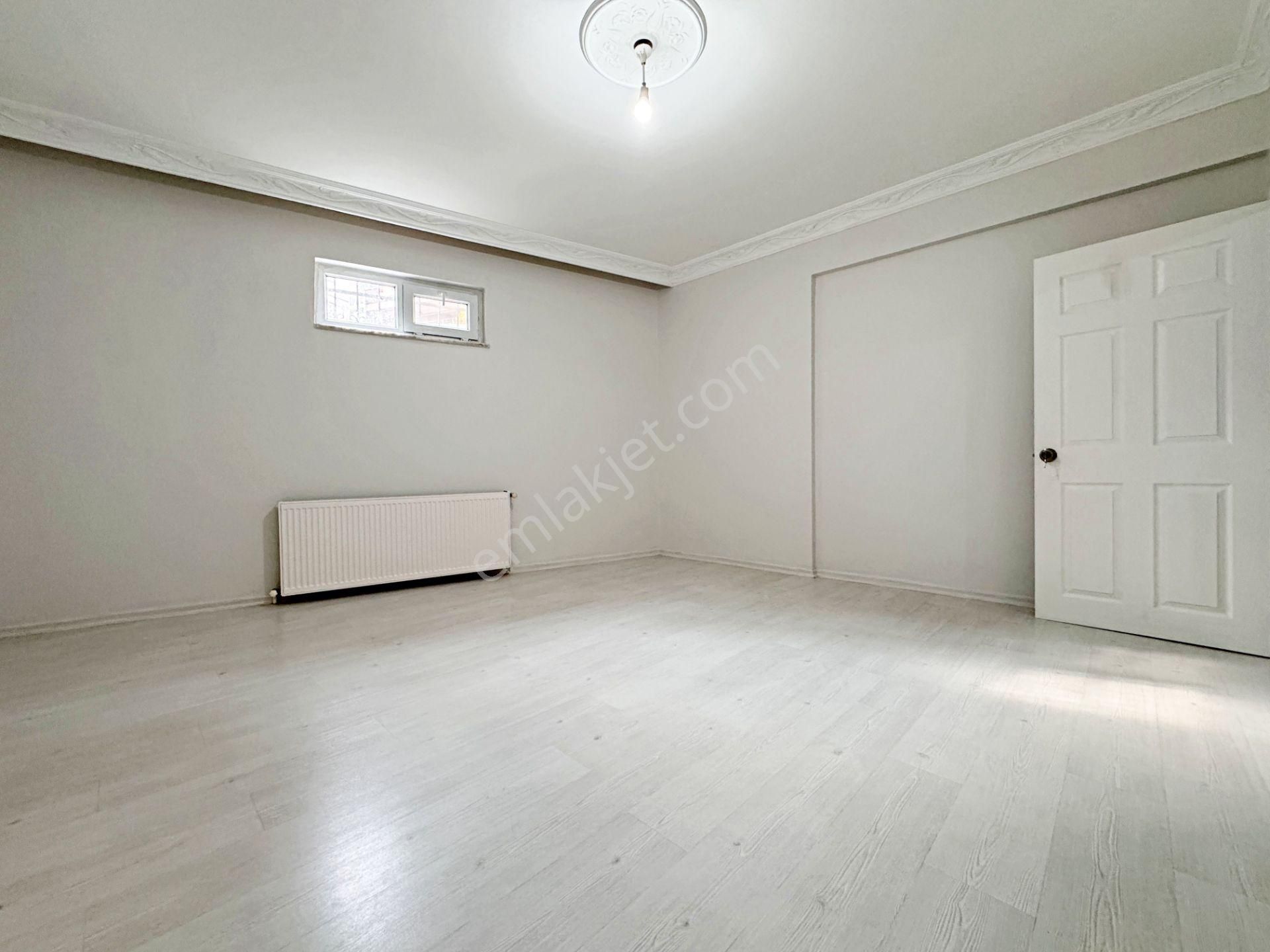 Home Vizyon Bahçelievler Yenibosna Radara Yakın Kiralık 1+1 Bahçe Katı Daire.