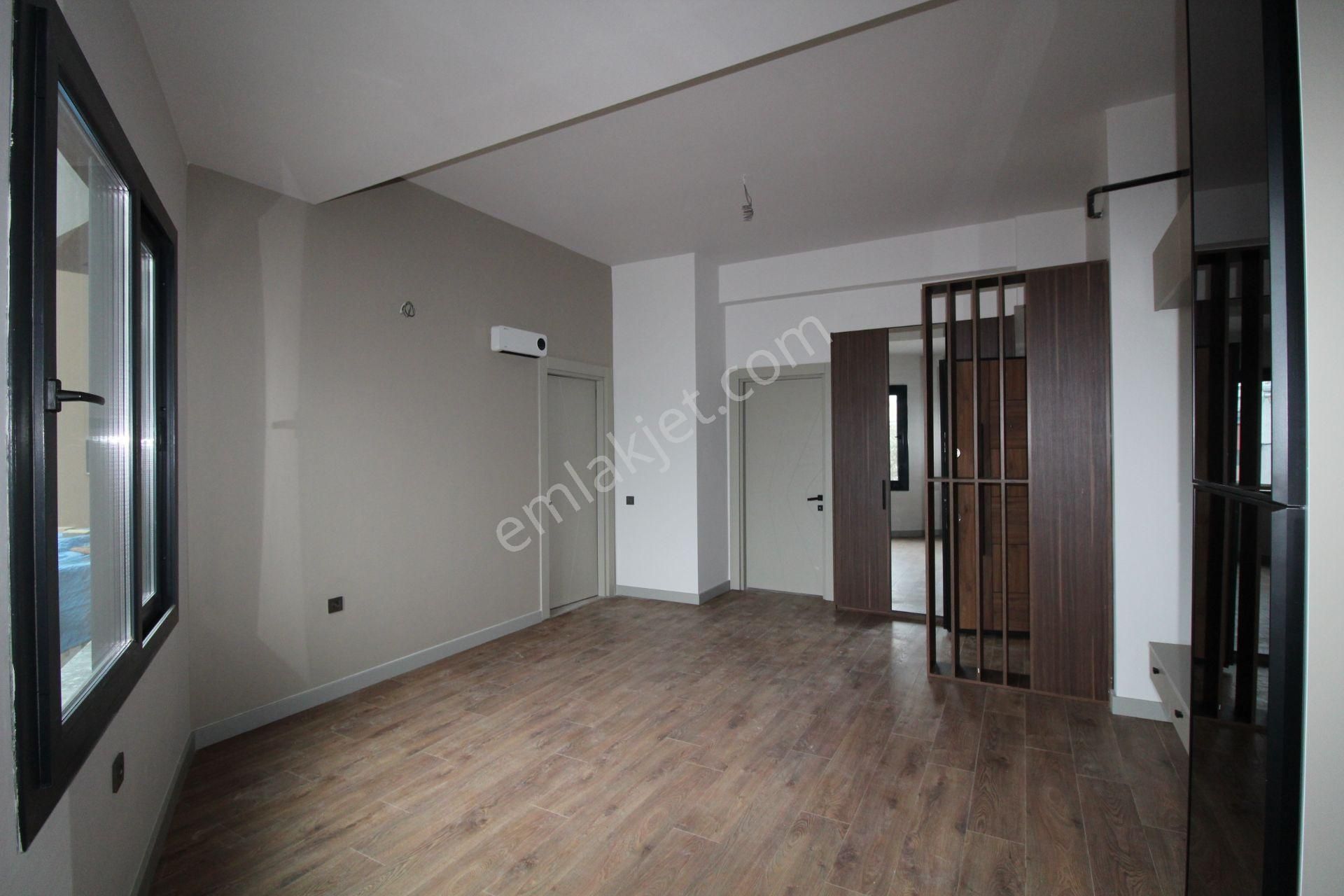 Aslan'dan Batıkent'te Geniş Metrajlı Acil Satılık 1+1 - Görsel 8