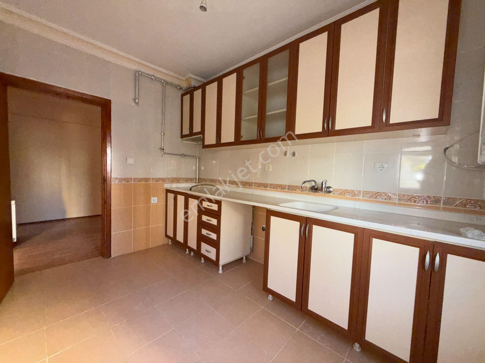 Ufuk Kılıç Emlak'tan Pursaklar Merkez'dehastane Yak.3+1 Y.giriş - Görsel 4