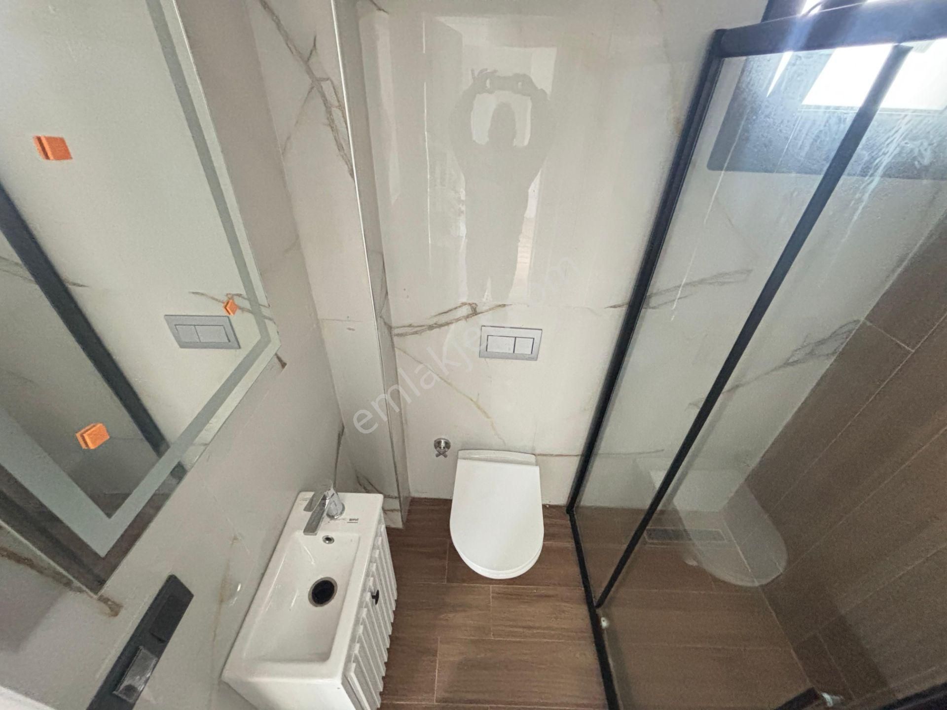 Yiğit'ten Altınoluk Narlı'da Denize 100 Metre Satılık 3+1 Villa - Görsel 25
