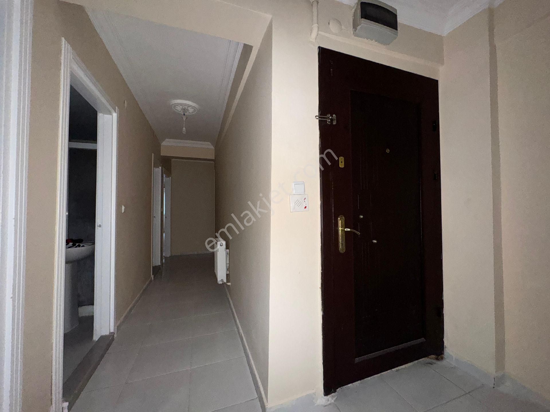 Şirintepe Sahibinden Kiralık 2+1 Daire Ara Kat - Görsel 10