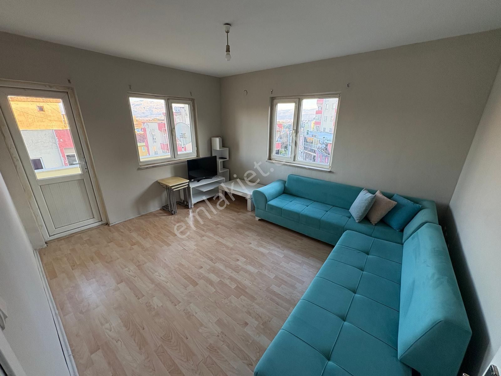 Görükle Yerleşimde Ayrı Mutfaklı Eşyalı 1+1 Kiralık Daire