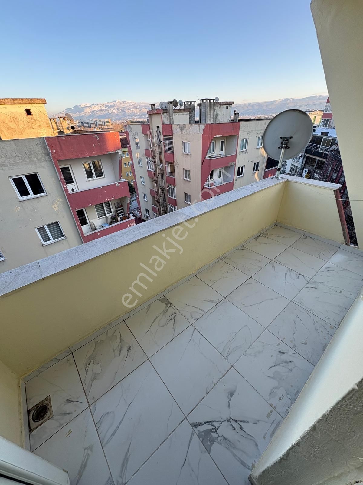 Görükle Yerleşimde Ayrı Mutfaklı Eşyalı 1+1 Kiralık Daire - Görsel 7