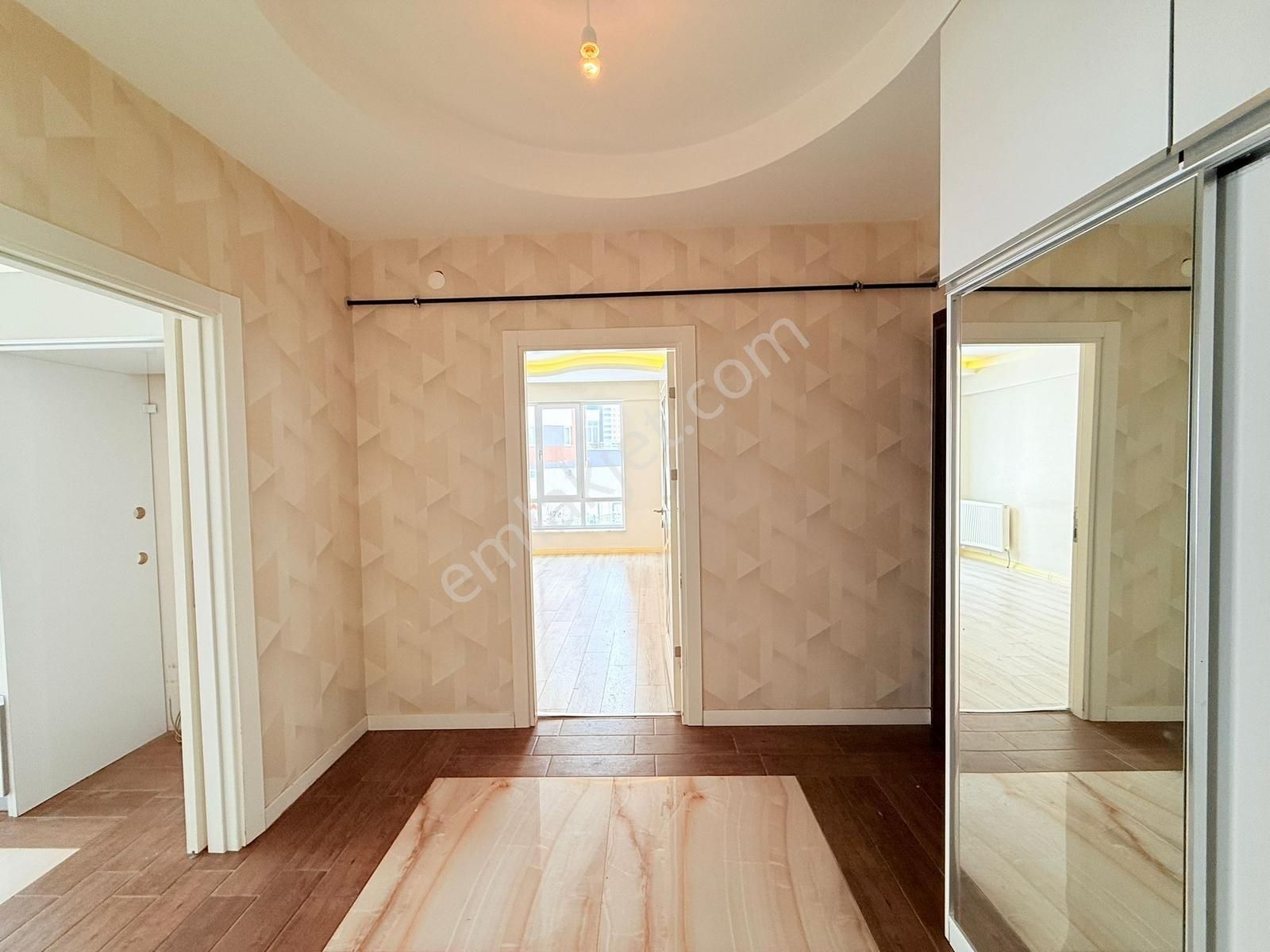 Serkentte İçi Ful Yapılı Ebeveyn Bany. Üçcepeli 3+1 Satlık Daire - Görsel 8