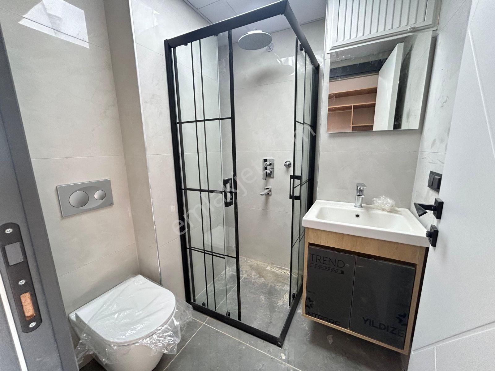 Havuzlu Sitede 2+1 Lüks Daire Ebeveyn Banyolu Modern Ve Ferah - Görsel 13