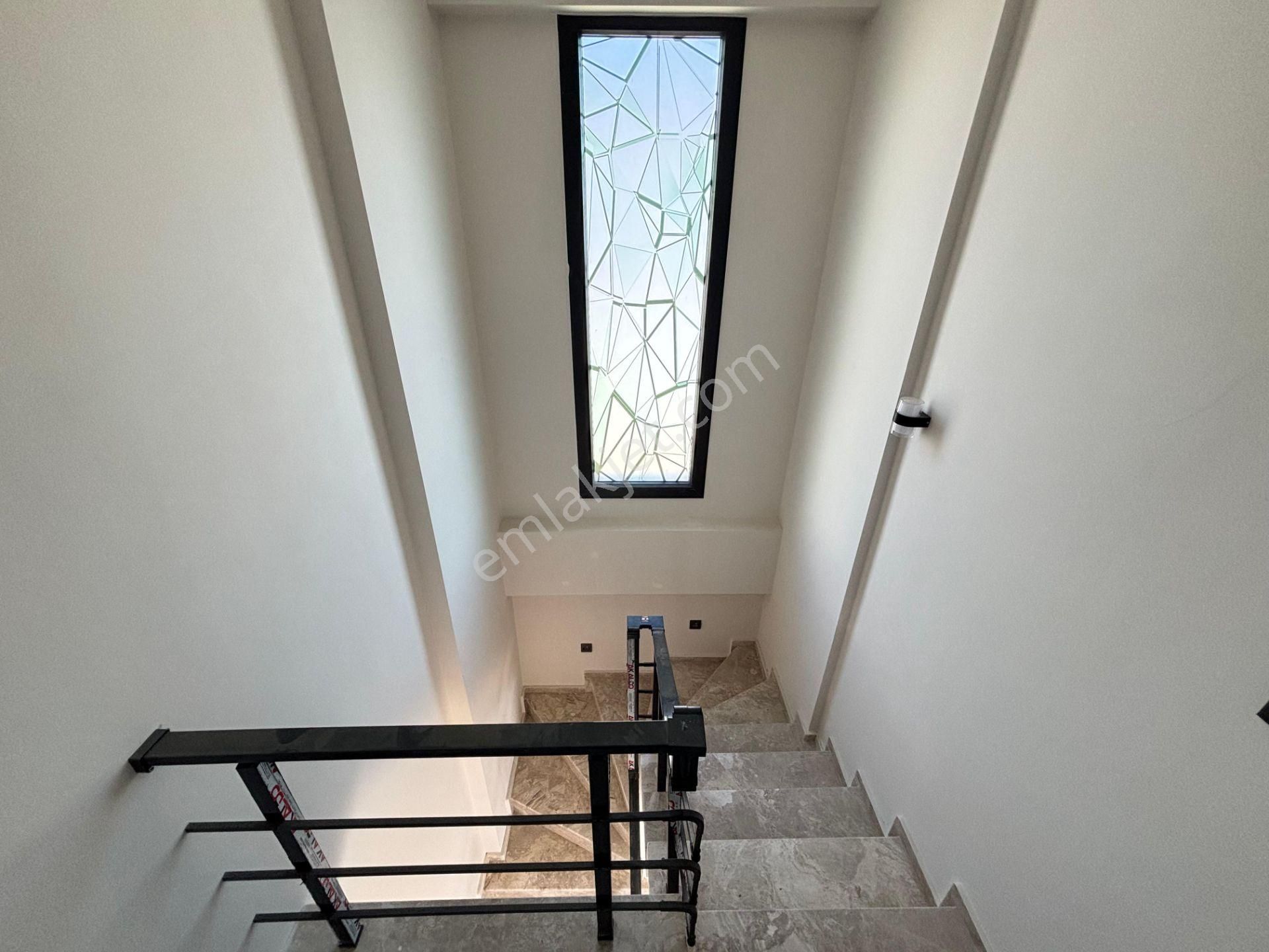 Yiğit'ten Küçükkuyuda Havuzlu Full Deniz Manzaralı 3+1 Lüx Villa - Görsel 12