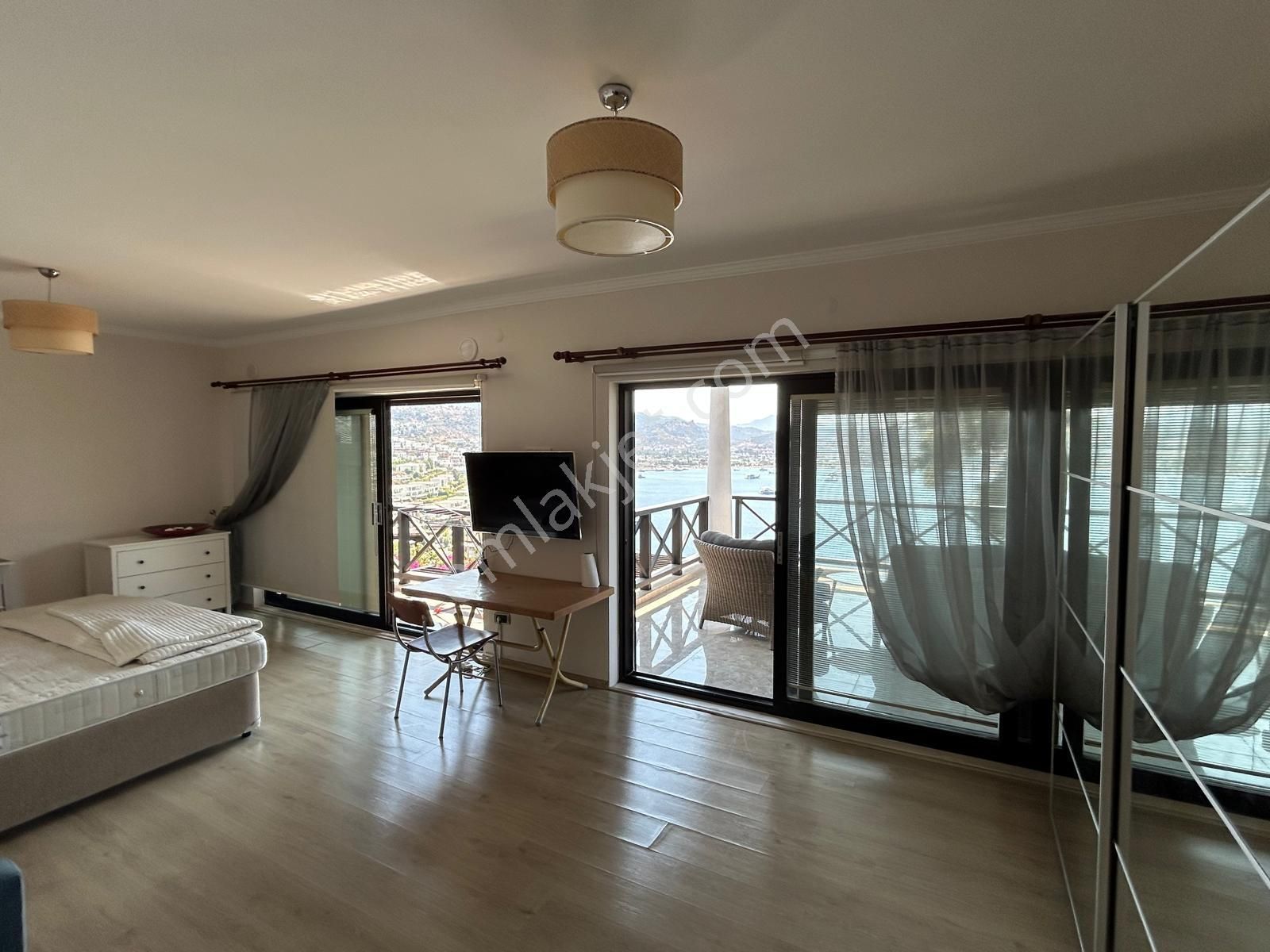 Gündoğan Koza Evleri Manzaralı Tam Müstakil Satılık Villa - Görsel 34