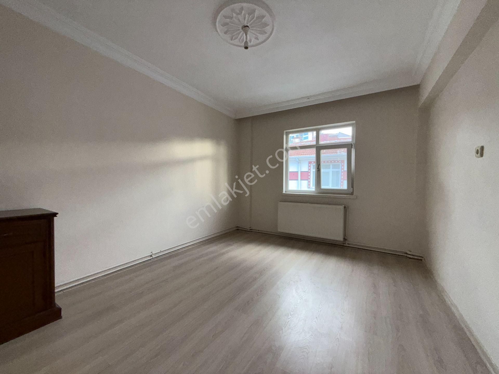 Ufuk Kılıç Emlak'tan Bu Fiyat Kaçmaz Merkezde Katta G.cephe 3+1 Daire - Görsel 20