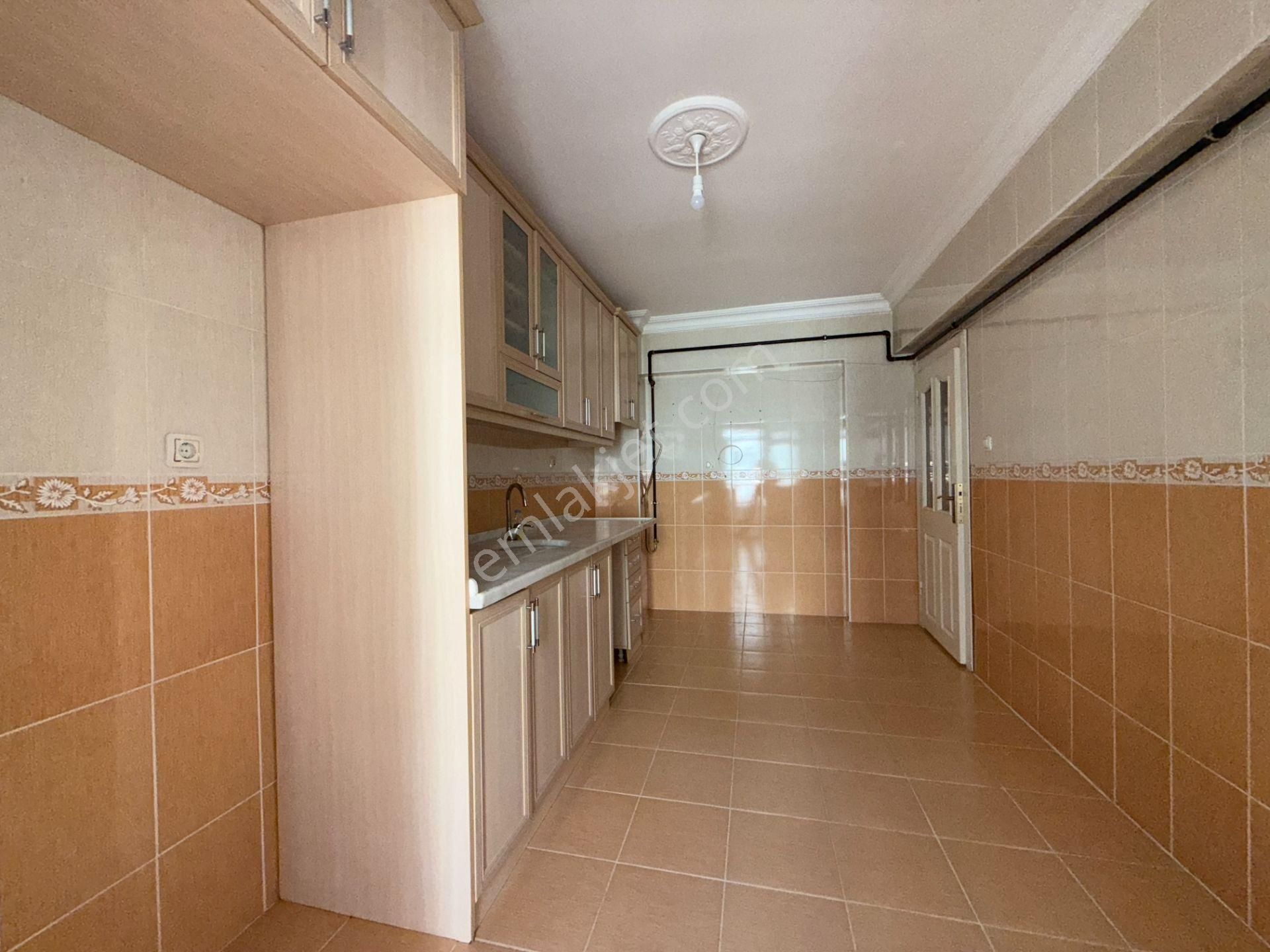 Ufuk Kılıç Emlak'tan Köşebaşı Y. Giriş 3+1 125m² Kredi Limitsiz Daire - Görsel 4