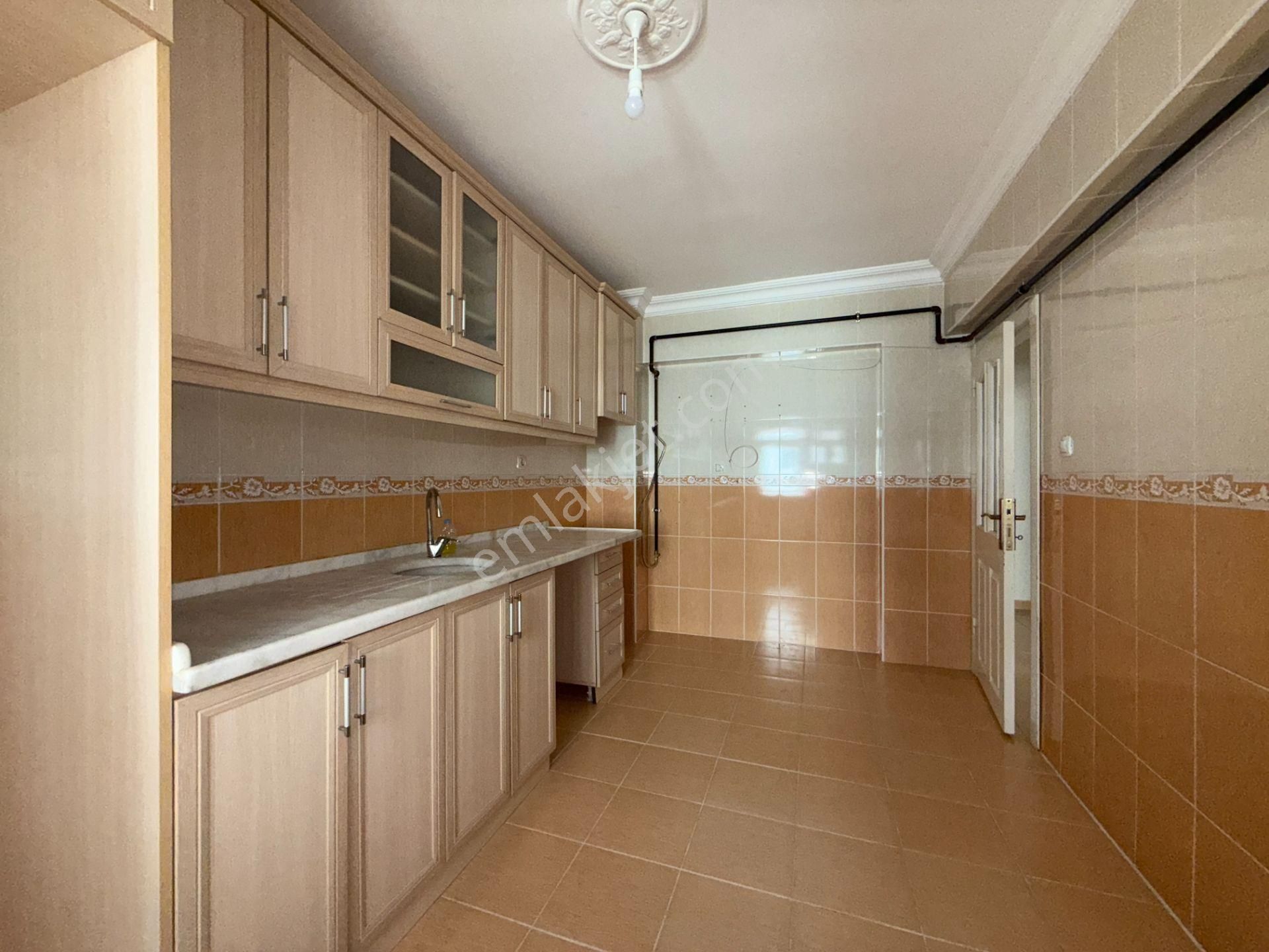 Ufuk Kılıç Emlak'tan Köşebaşı Y. Giriş 3+1 125m² Kredi Limitsiz Daire - Görsel 2