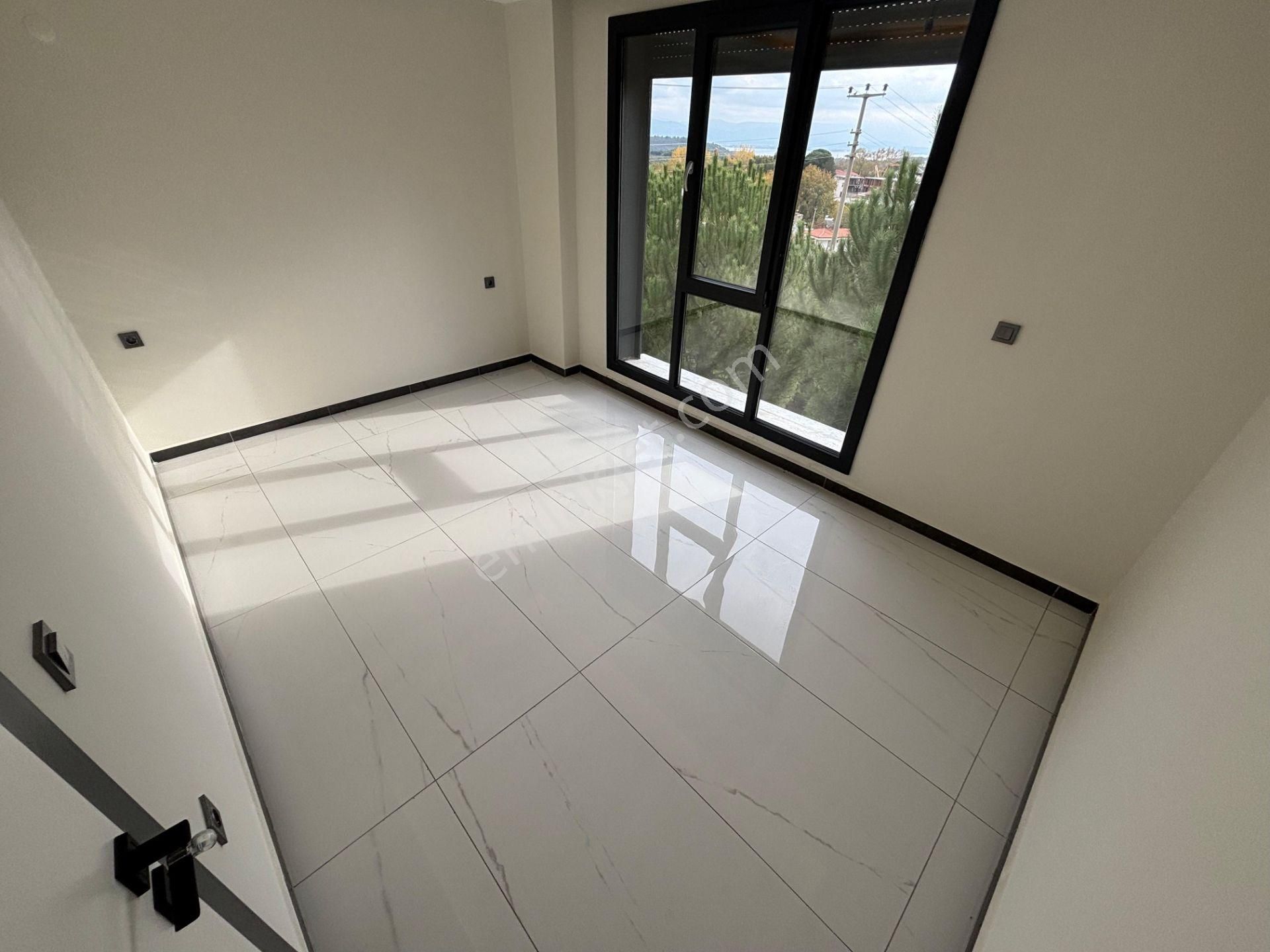 Yiğit'ten Güre'de 4+2 Deniz & Dağ Manzaralı Lüks Müstakil Ev - Görsel 22