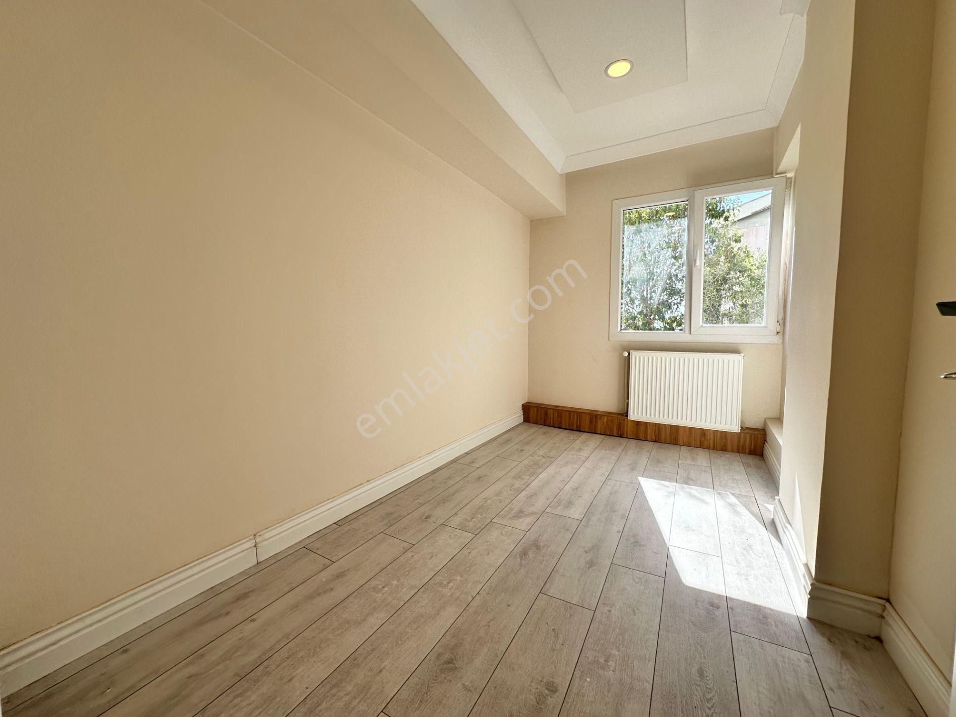 Göztepe Metro Çıkışı 3+1 140 M2 Tadilatlı Lüx Satılık Daire - Görsel 15