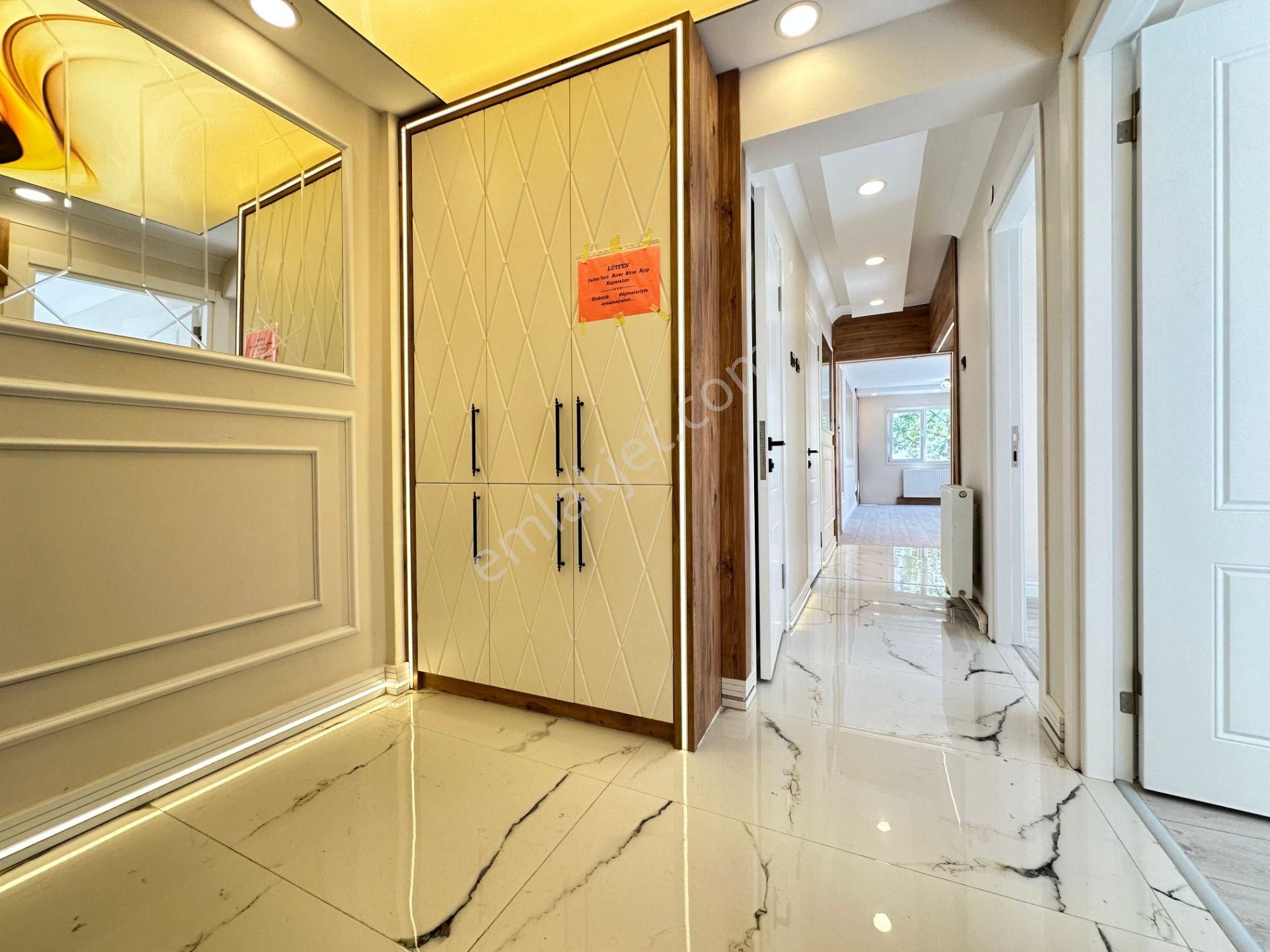 Göztepe Metro Çıkışı 3+1 140 M2 Tadilatlı Lüx Satılık Daire - Görsel 16