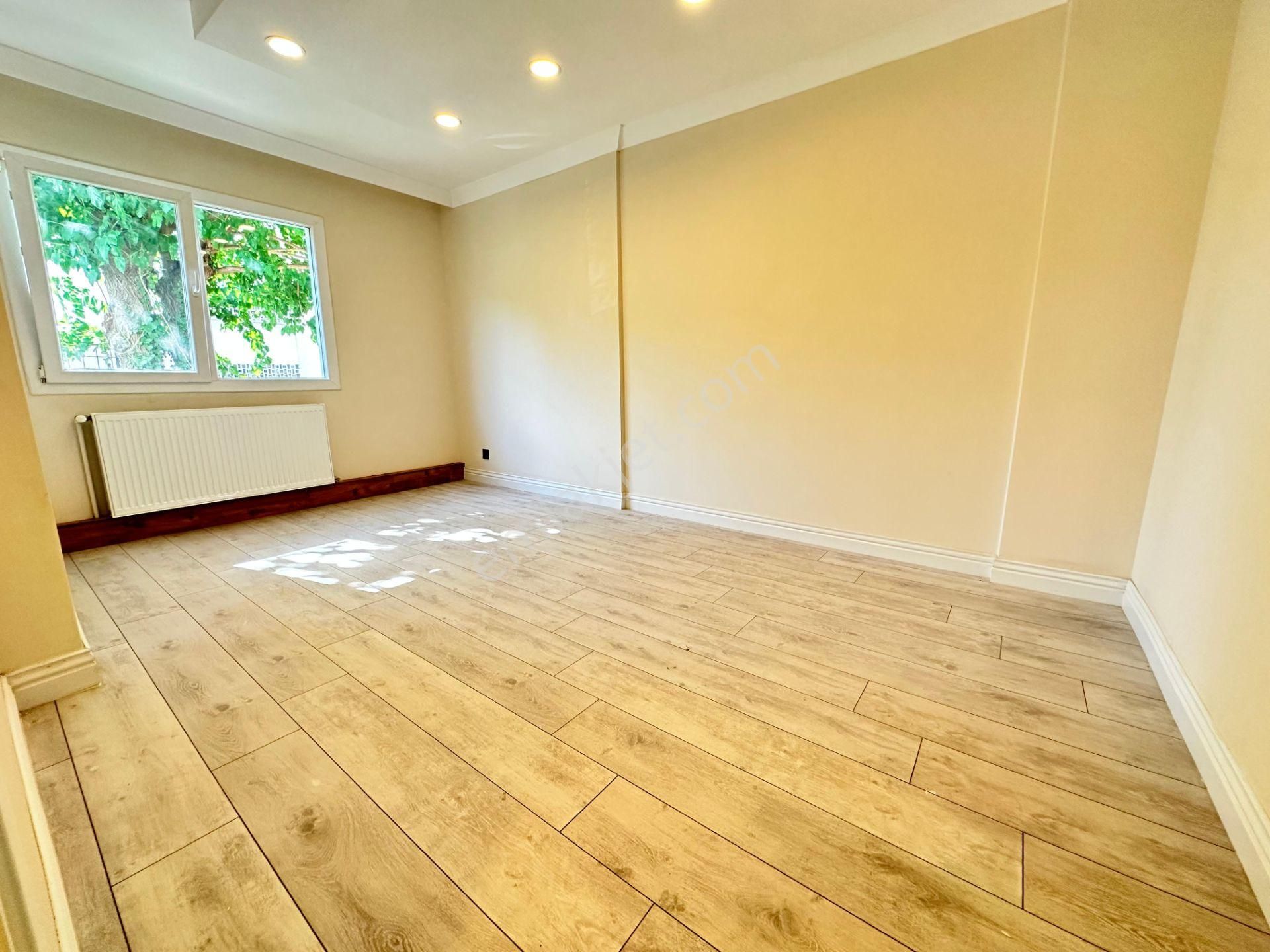 Göztepe Metro Çıkışı 3+1 140 M2 Tadilatlı Lüx Satılık Daire - Görsel 6