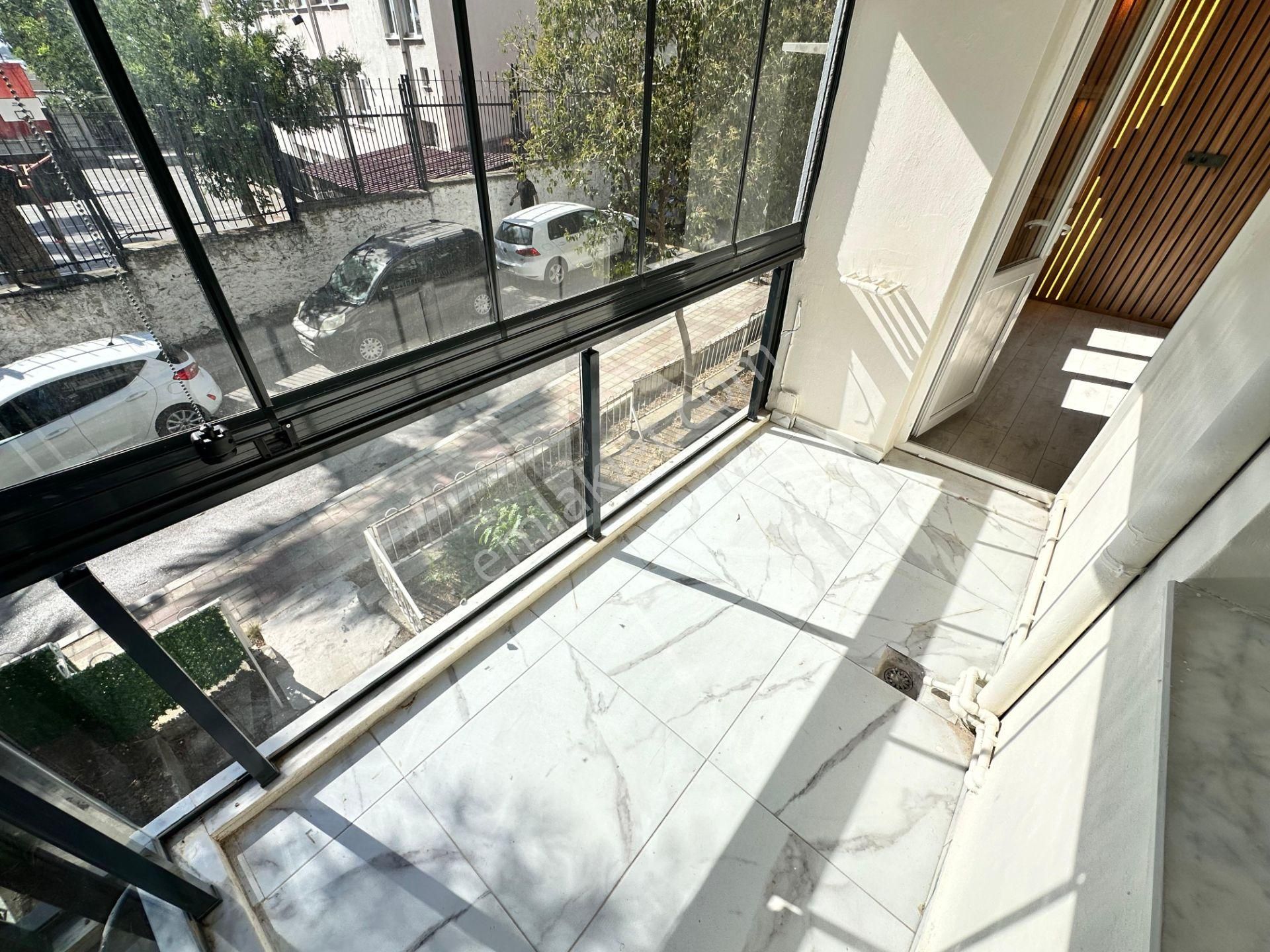 Göztepe Metro Çıkışı 3+1 140 M2 Tadilatlı Lüx Satılık Daire - Görsel 27