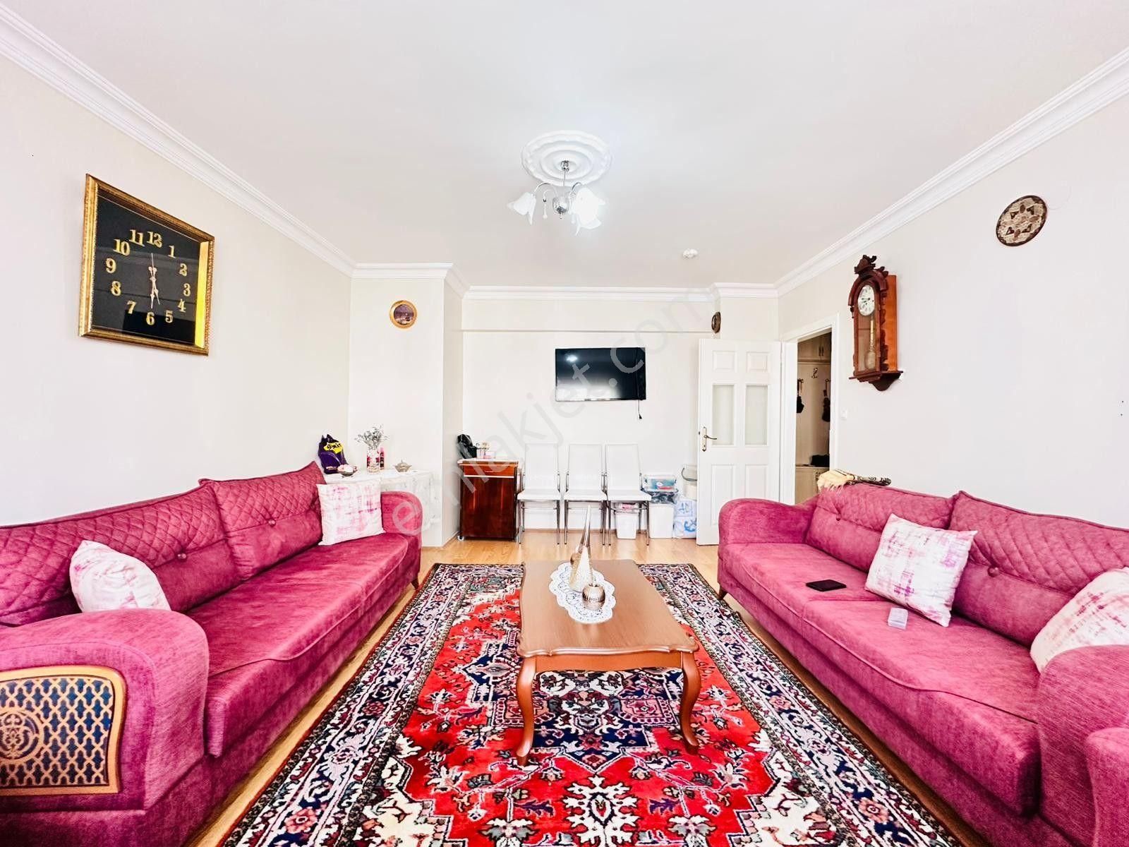 Kalecik Emlak'tan Fatih Mahallesinde Köşe Başı 3+1 Orta Kat Daire - Görsel 10