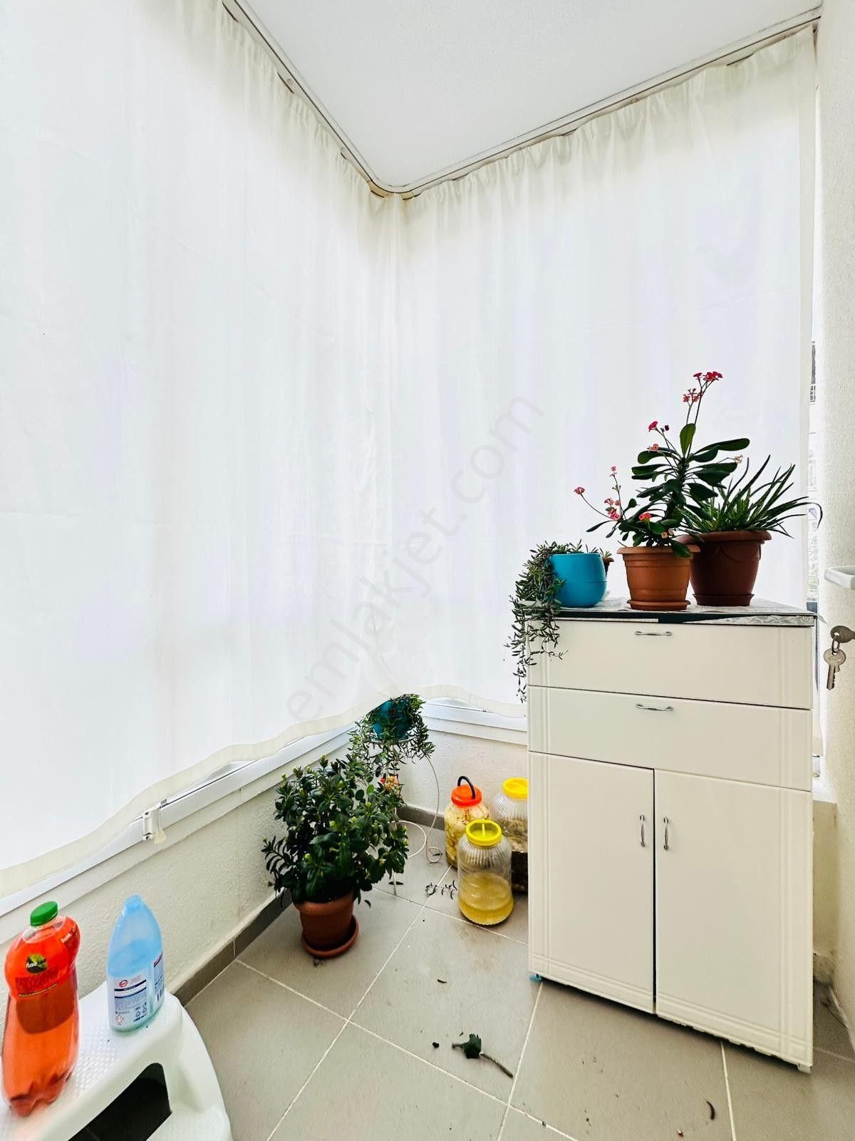 Kalecik Emlak'tan Fatih Mahallesinde Köşe Başı 3+1 Orta Kat Daire - Görsel 27