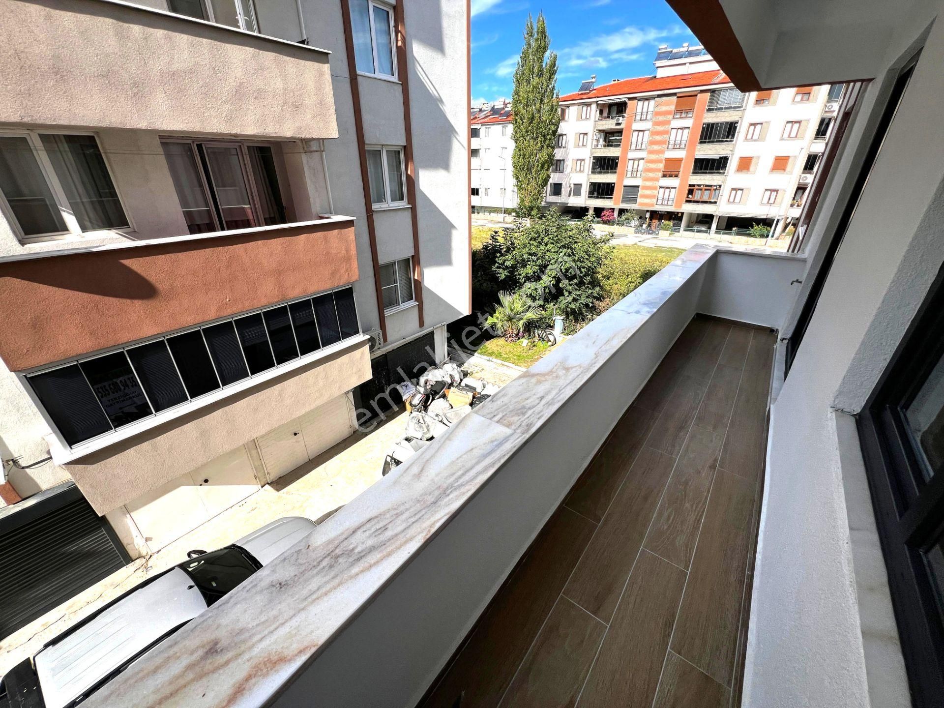 Yiğit'ten Altınkumda 3+1 Ebeveyn Banyolu Full Yapılı Lüks Daire - Görsel 33