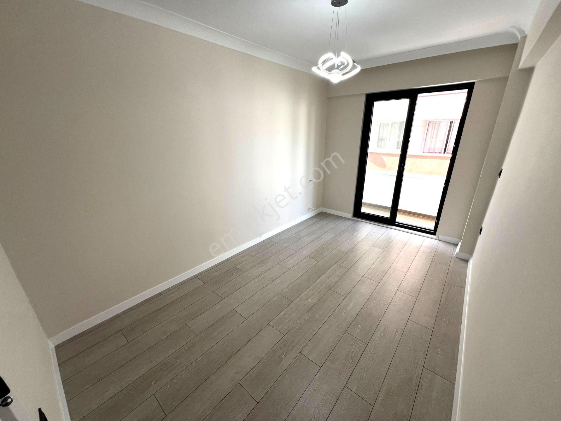 Yiğit'ten Altınkumda 3+1 Ebeveyn Banyolu Full Yapılı Lüks Daire - Görsel 29