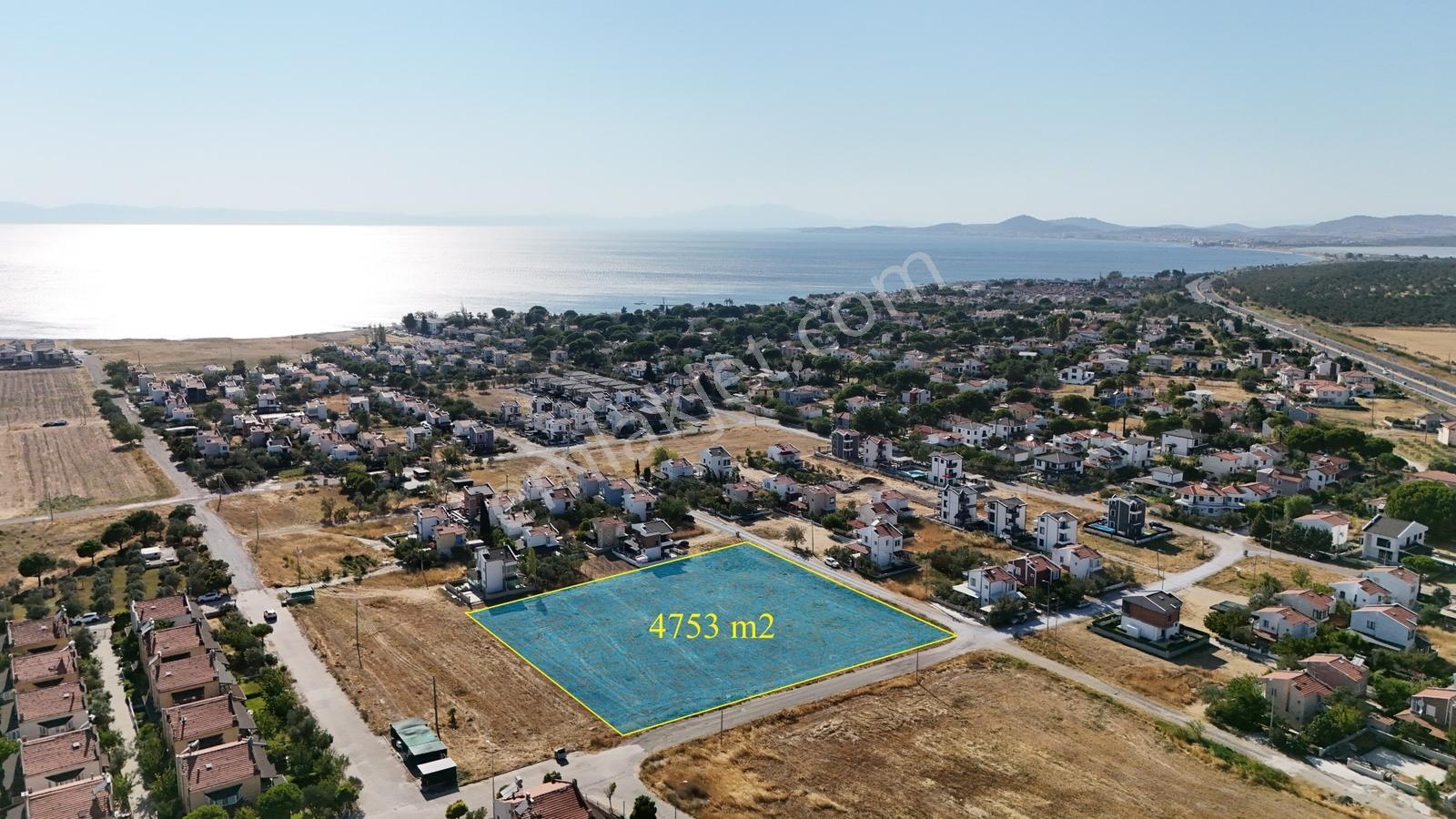 Altınova Sahilde Hem Site Hem Otel Yapımına Müsait Fırsat Arsa - Görsel 11