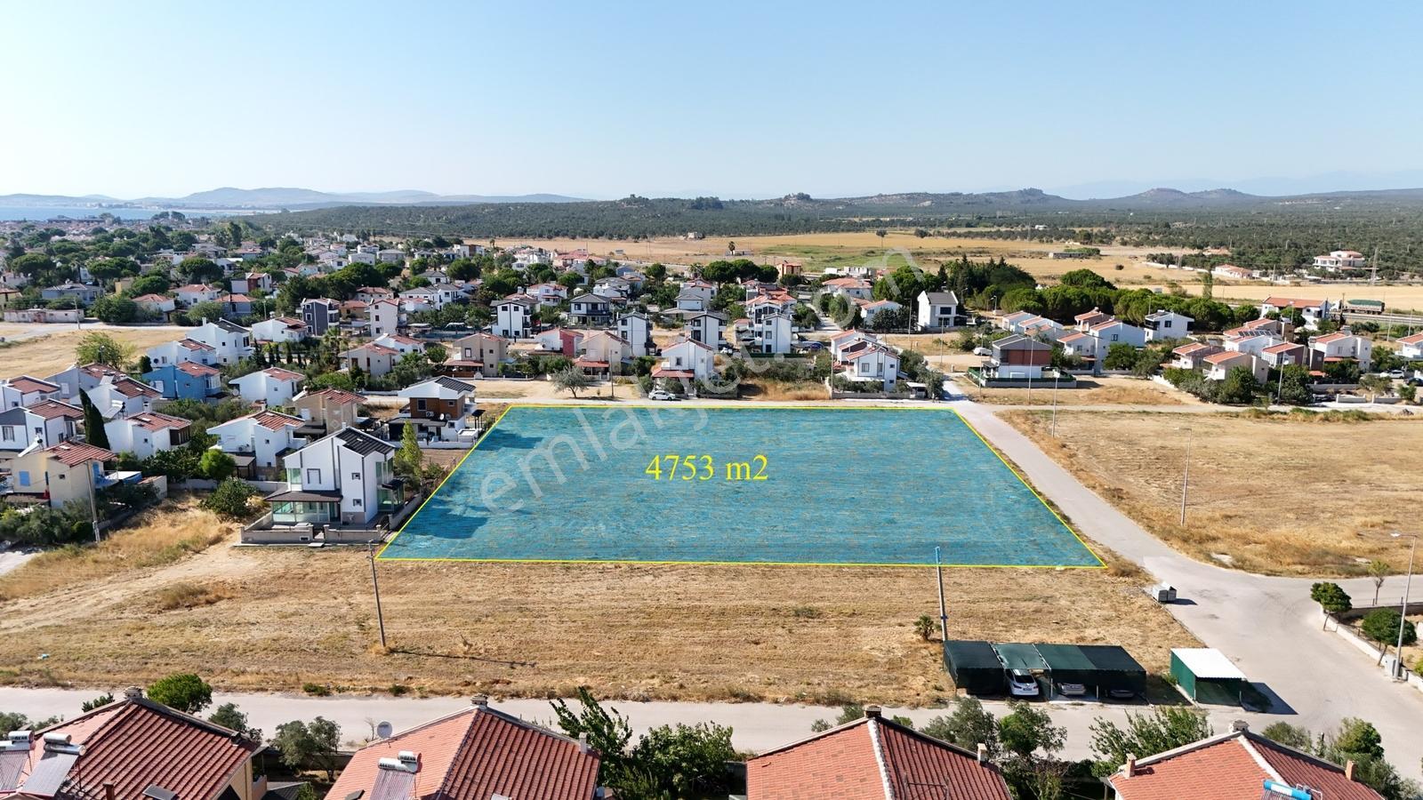 Altınova Sahilde Hem Site Hem Otel Yapımına Müsait Fırsat Arsa - Görsel 5