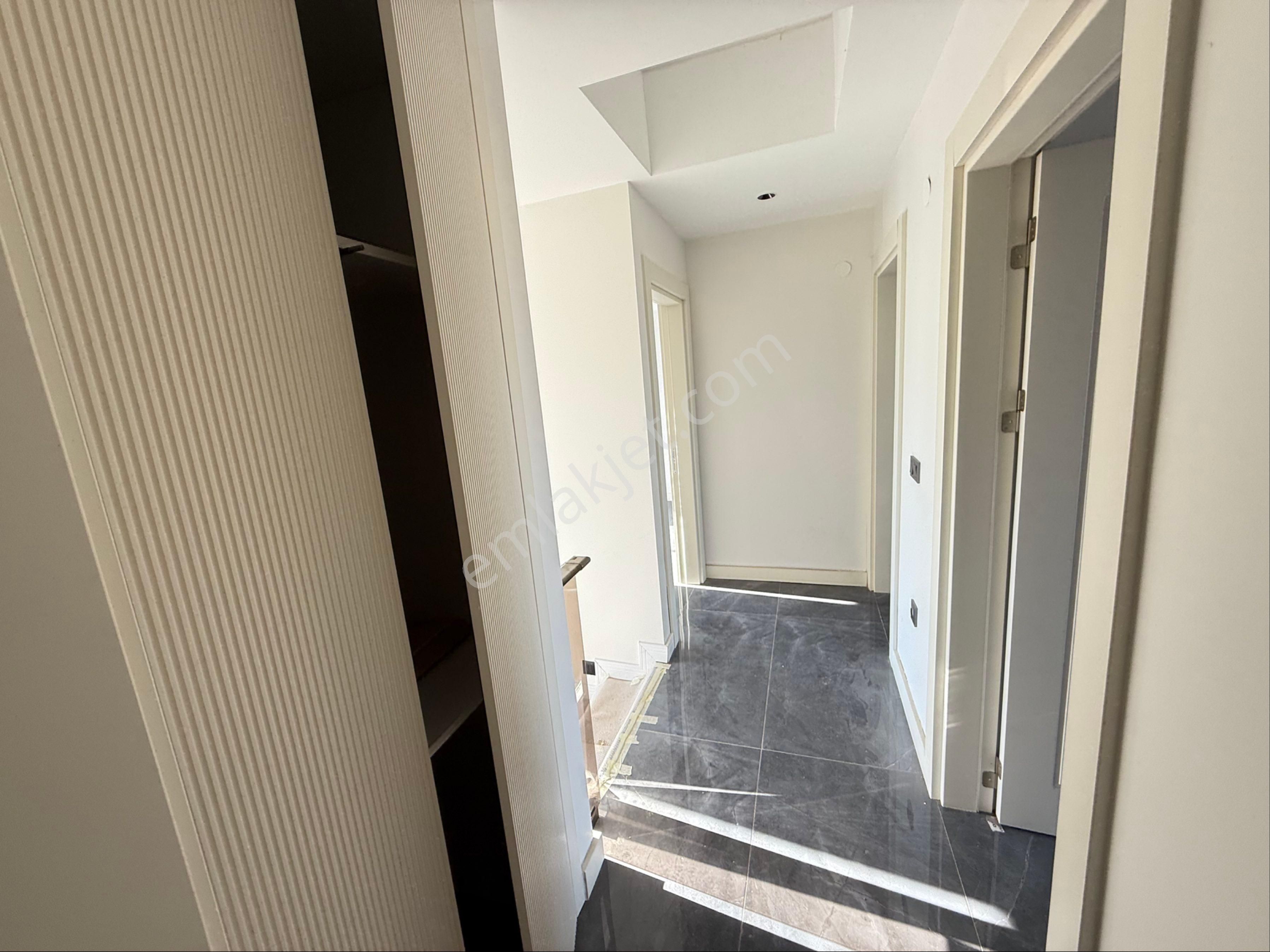 Kuşadası Davutlar‘da Satılık Özel Havuzlu Tek Müstakil 4 + 1 Sıfır Villa - Görsel 16