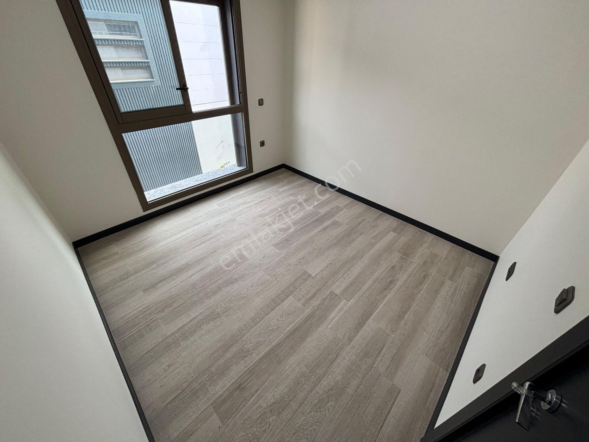 Yiğit'ten Güre'de Modern Mimari Tasarım 3+1 Lüks Villa - Görsel 20