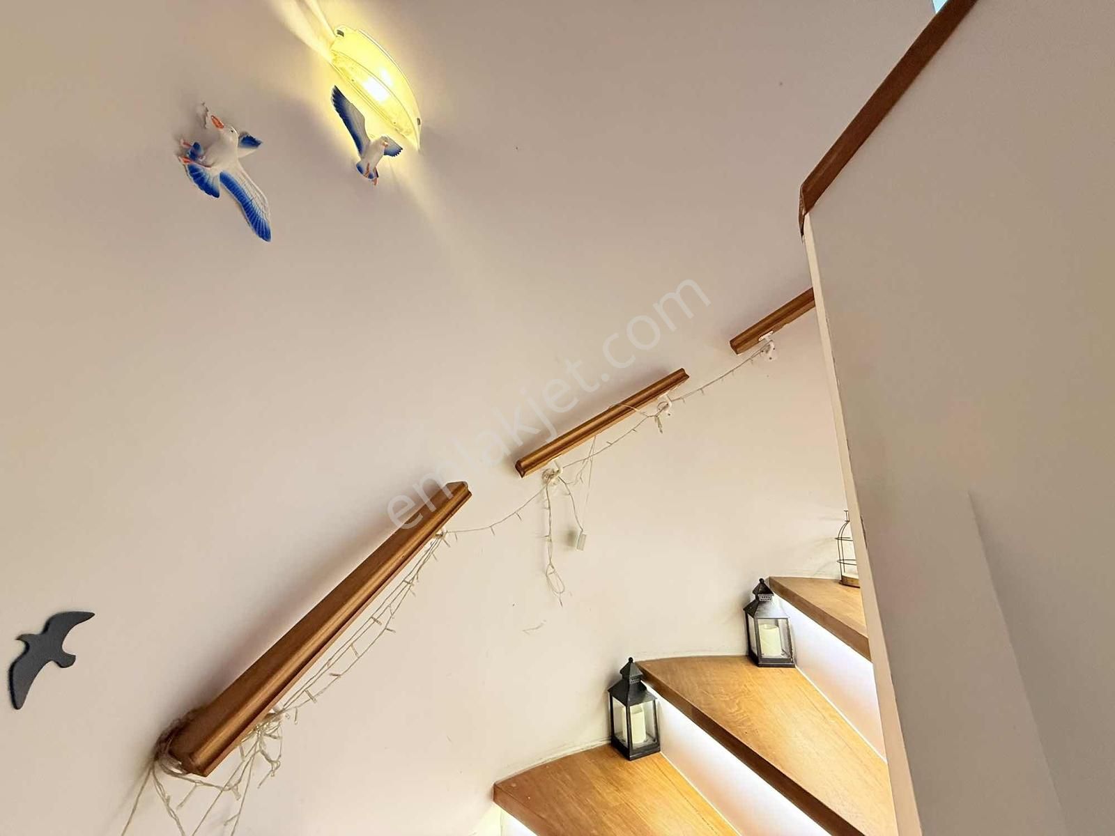 Karşıyaka Bahçelievler Mah Cad. Üzeri 4+1 170 M2 Dublex 7 Yıllık - Görsel 15