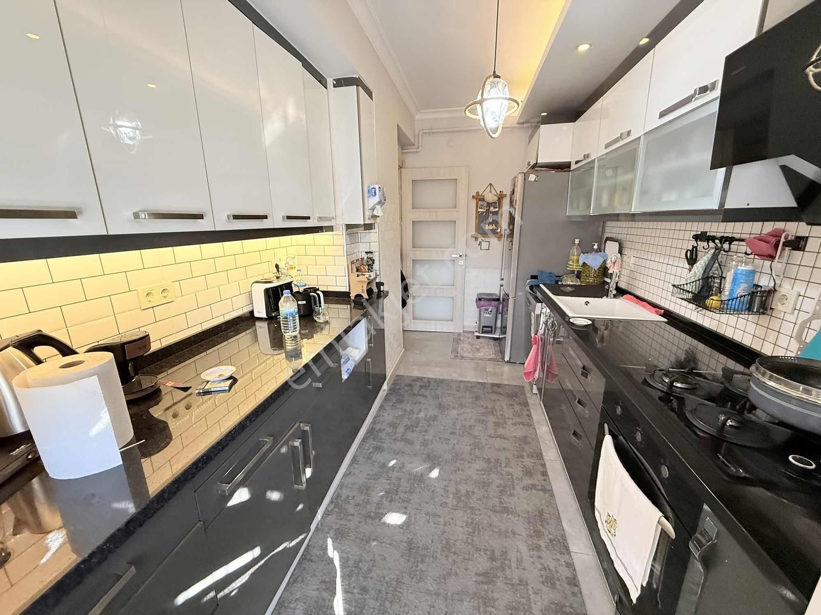 Karşıyaka Bahçelievler Mah Cad. Üzeri 4+1 170 M2 Dublex 7 Yıllık - Görsel 11